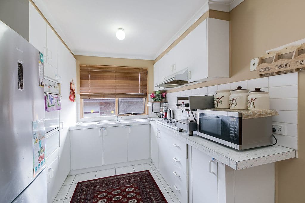 42 Longwood Drive, EPPING VIC 3076, Epping - Thumbnail 3