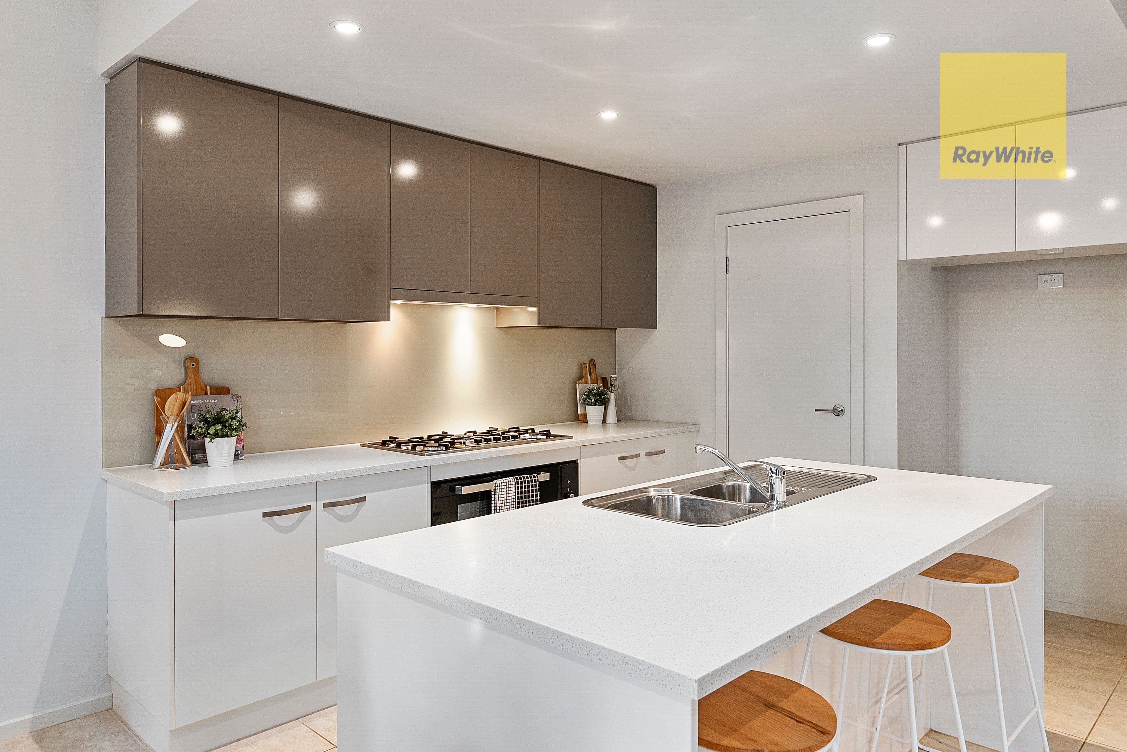 4 Wycombe Way, Glengowrie SA 5044, Glengowrie - Thumbnail 5
