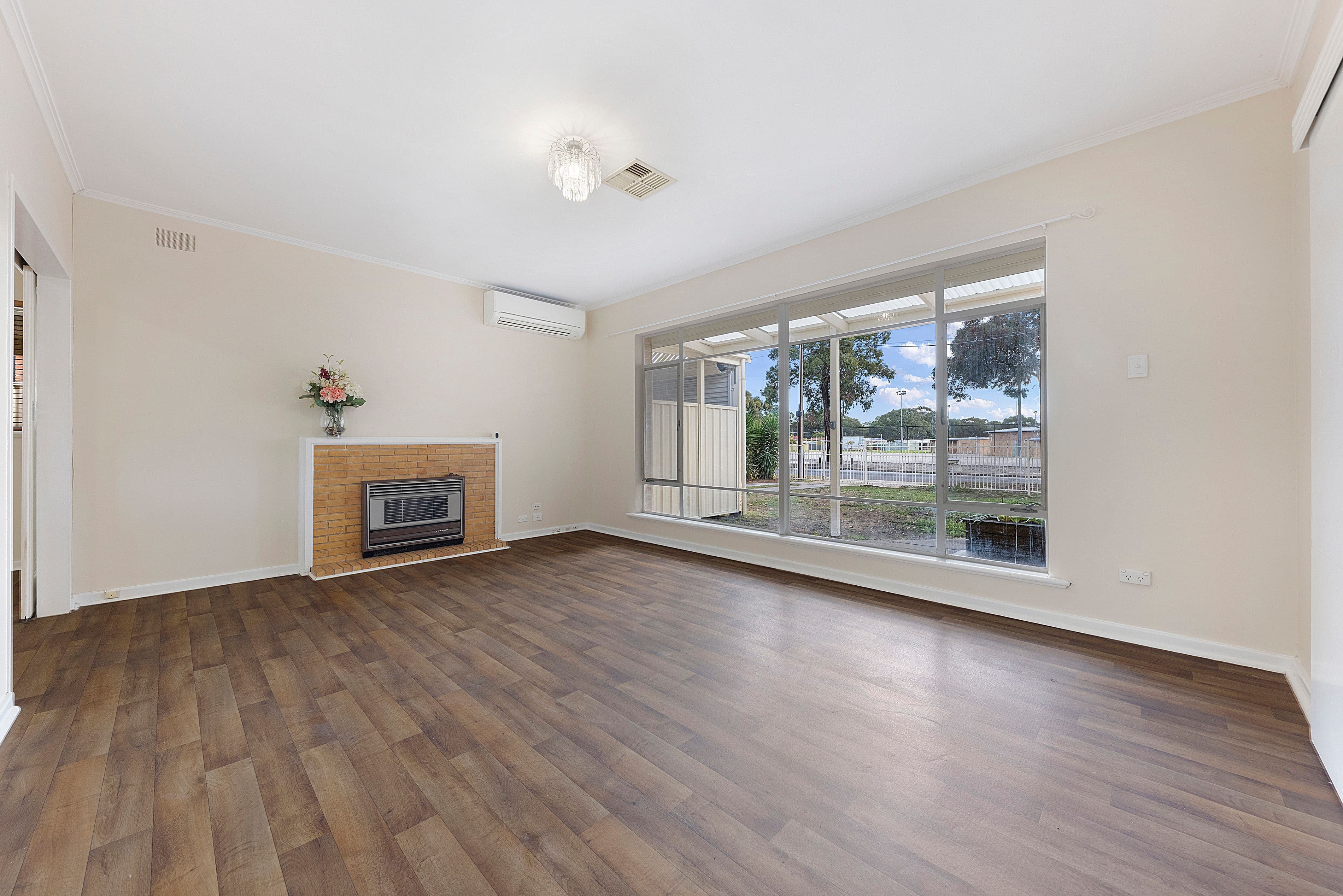 72 Quinlivan Road, Pooraka SA 5095, Pooraka - Thumbnail 3