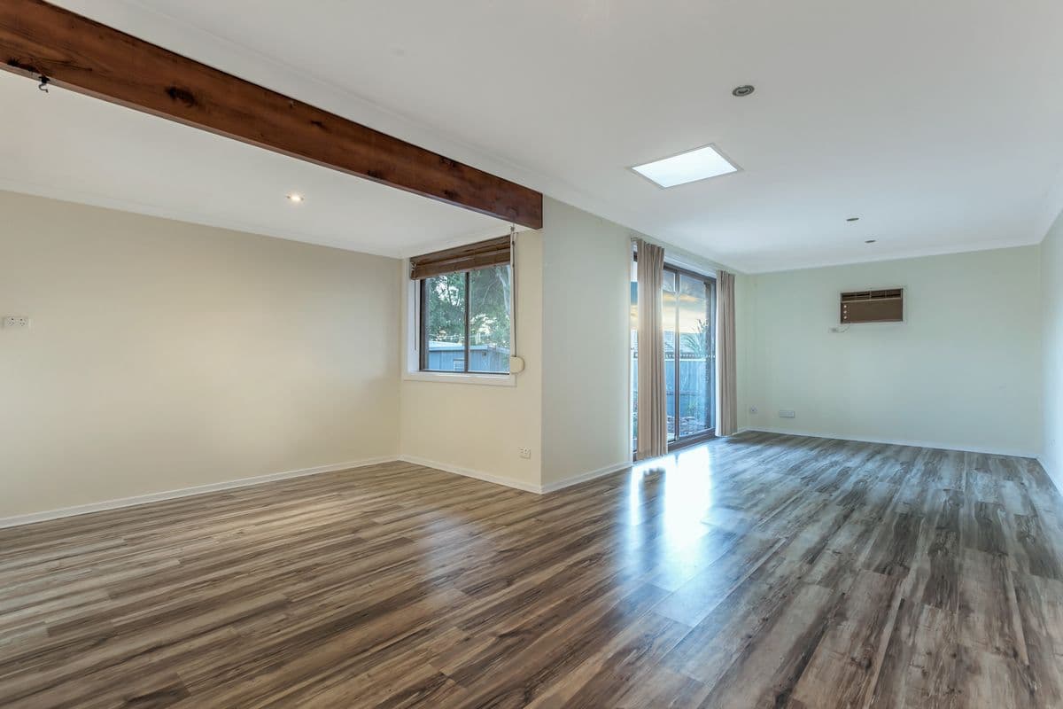 8 Primmer Avenue, Modbury North SA 5092, Modbury North - Thumbnail 2