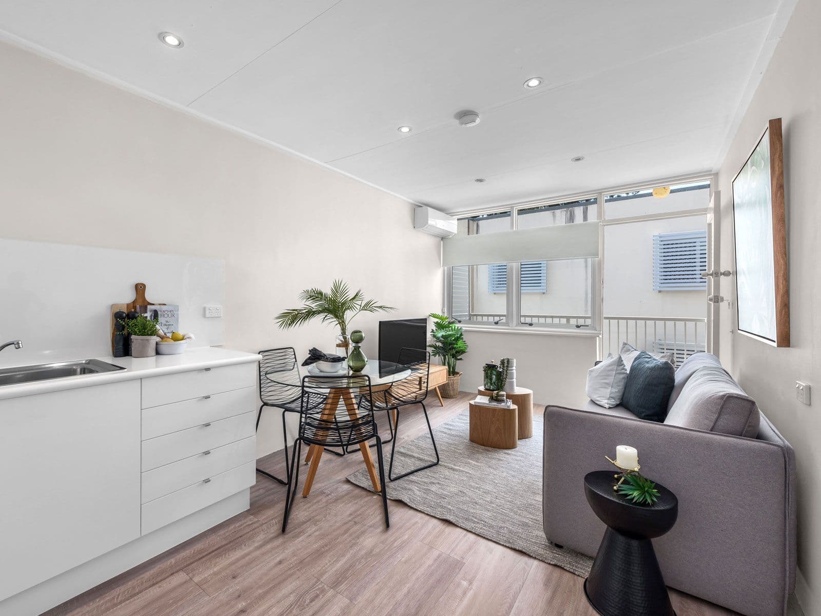 35 Windsor Road, Red Hill QLD 4059, Red Hill - Thumbnail 4