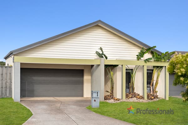 31 Belleville Close, Burnside Heights VIC 3023, Burnside Heights - Image 1