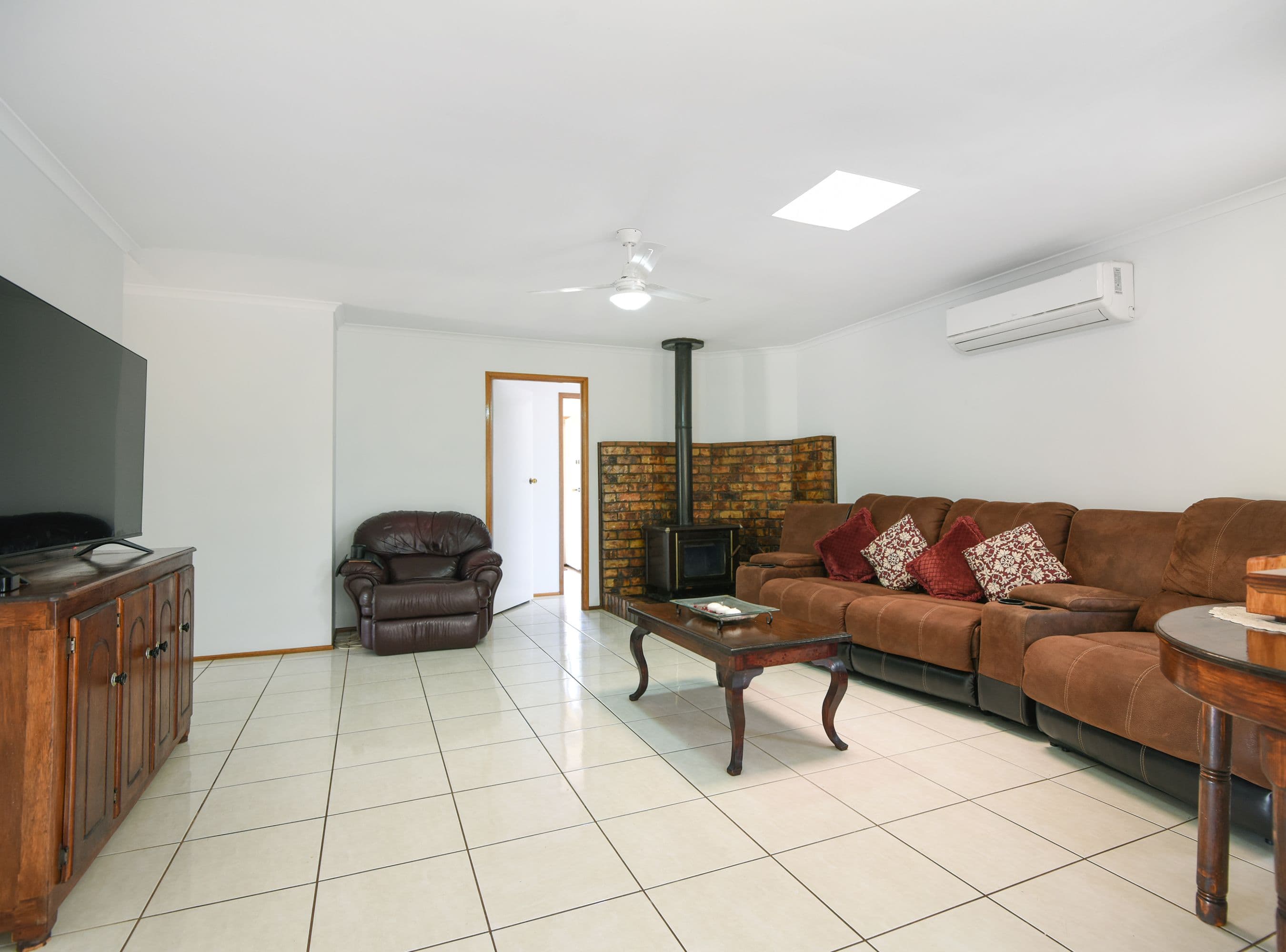 2 Sundowner Court, Highfields QLD 4352, Highfields - Thumbnail 2