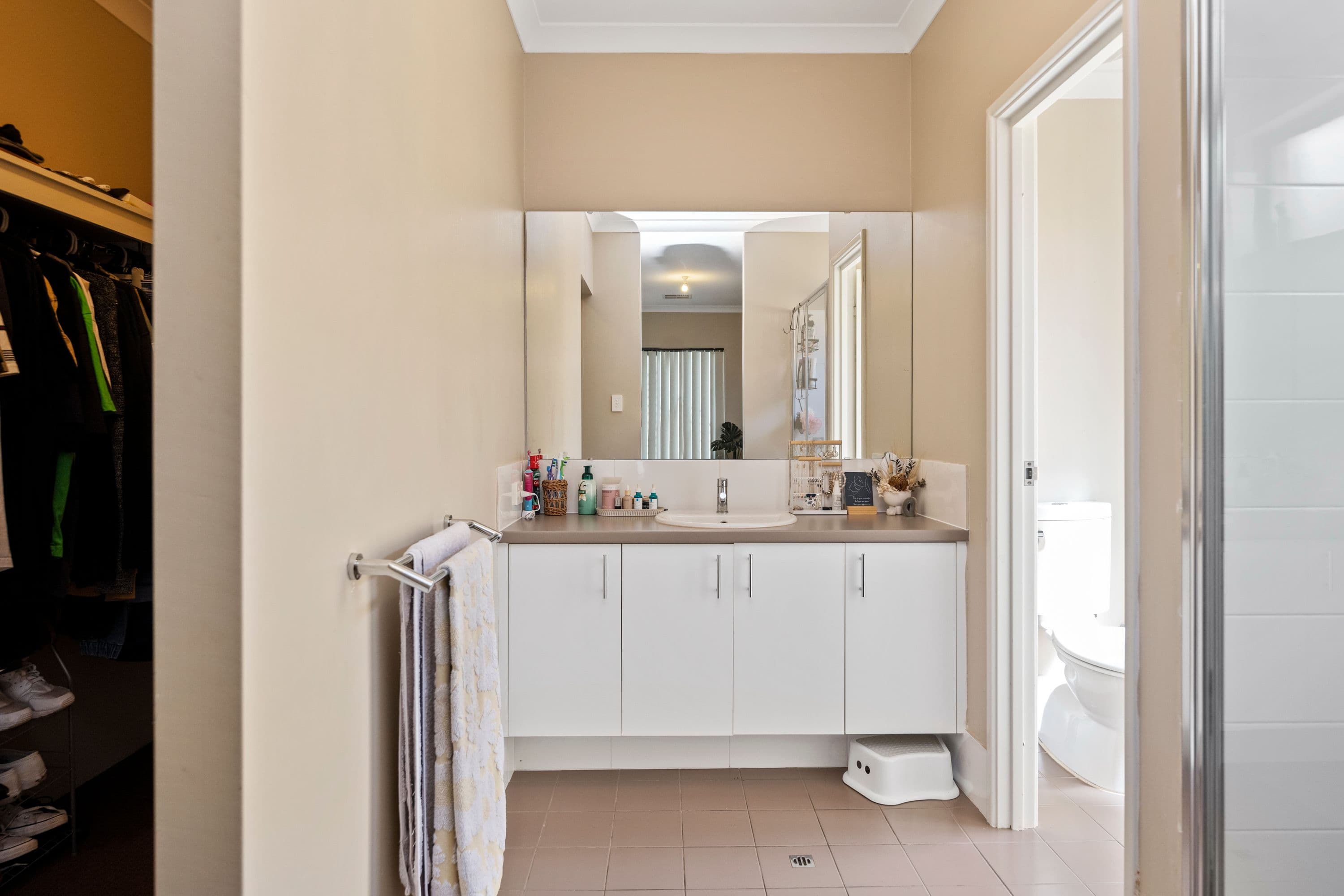 19 Salome Crescent, Lakelands WA 6180, Lakelands - Thumbnail 6