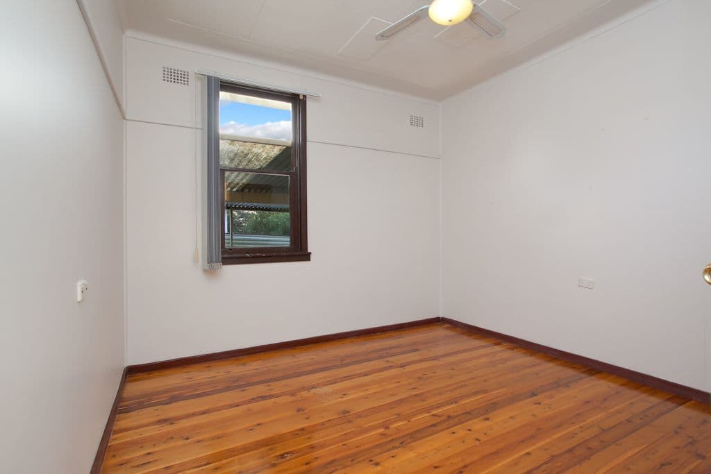 22 Tobruk Crescent, SHORTLAND NSW 2307, Shortland - Thumbnail 6