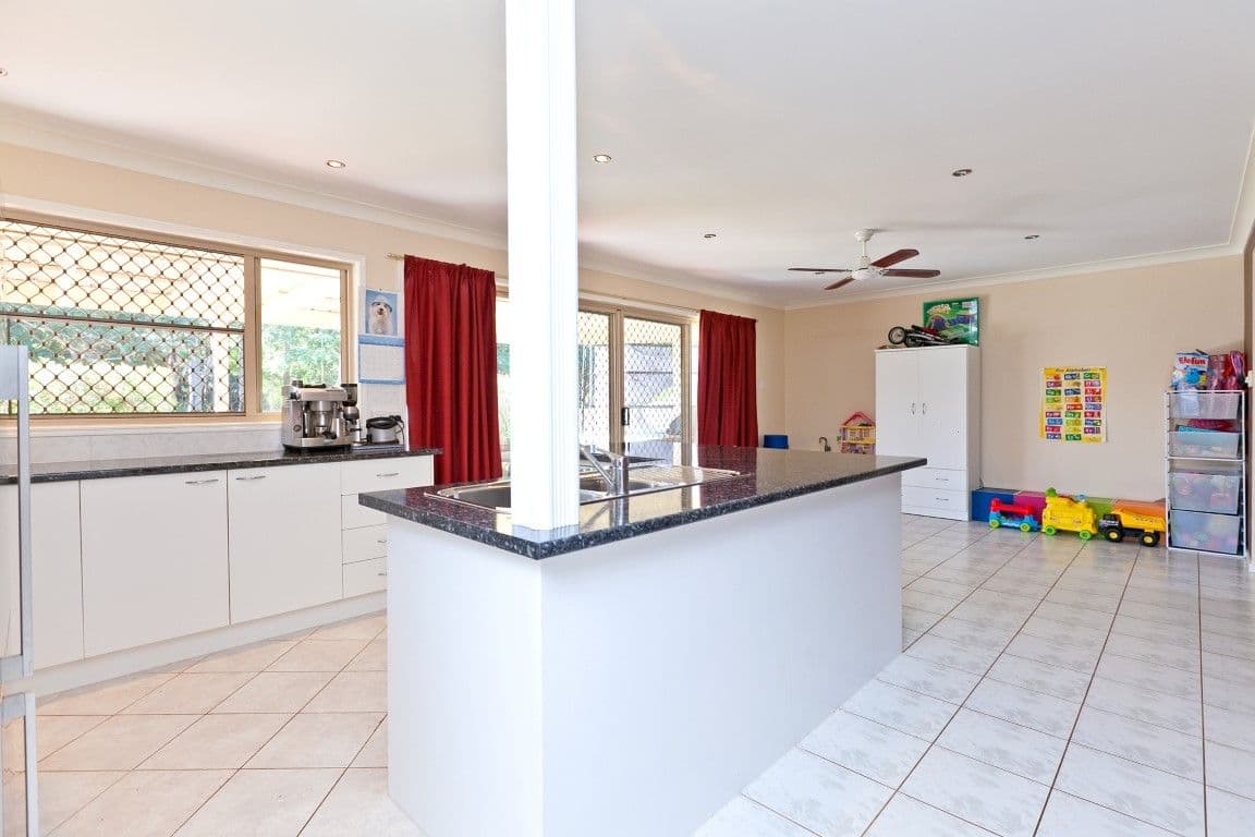1 Regency Street, VICTORIA POINT QLD 4165, Victoria Point - Thumbnail 7