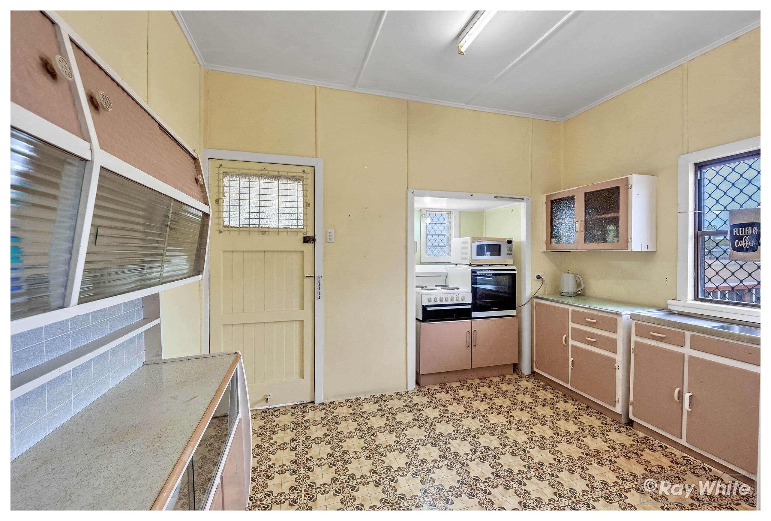 84 Dean Street, Berserker QLD 4701, Berserker - Thumbnail 4