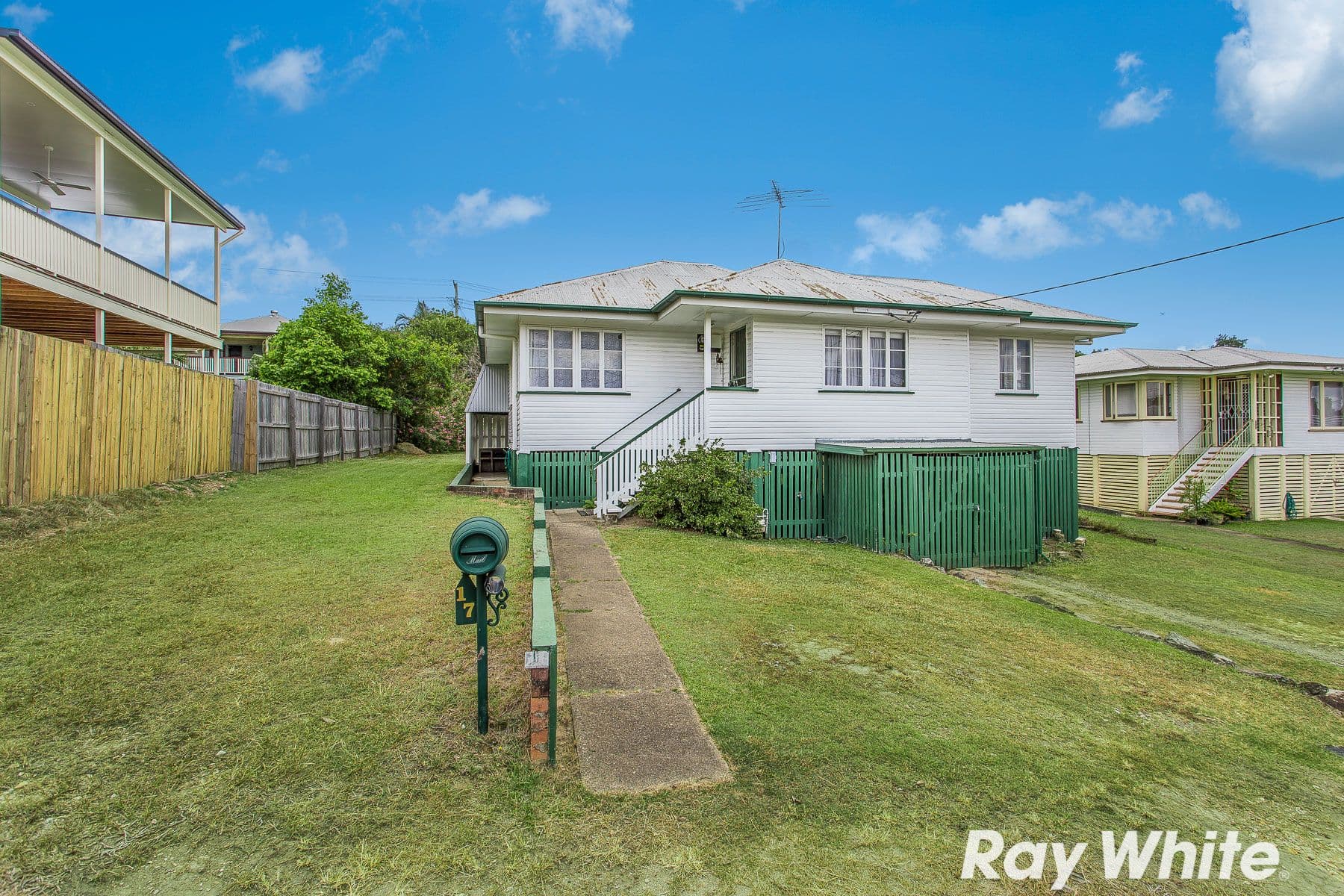10 Parnki Parade, Palm Beach QLD 4221, Palm Beach - Thumbnail 5