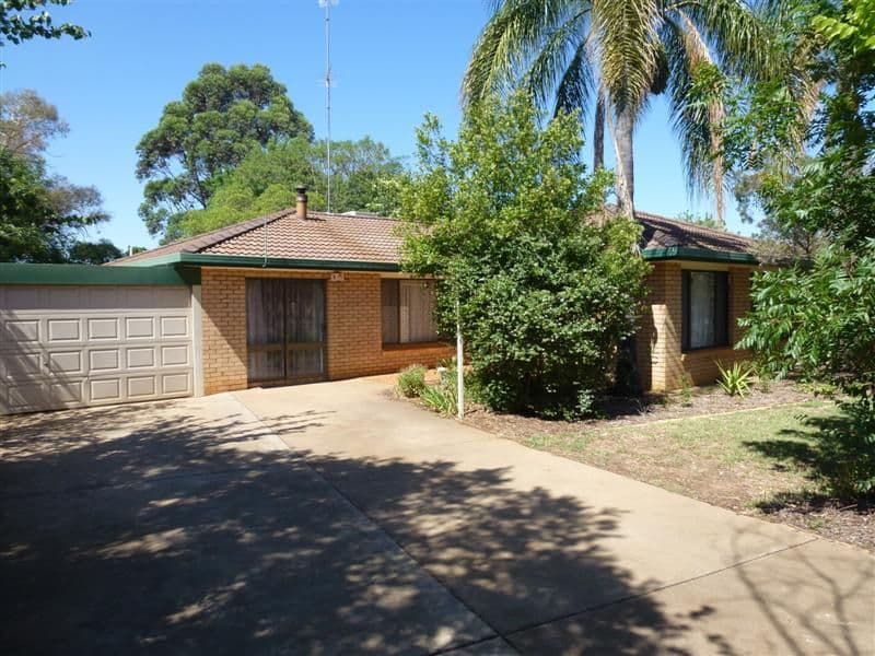 15 Buckingham Drive, Dubbo NSW 2830, Dubbo - Image 1