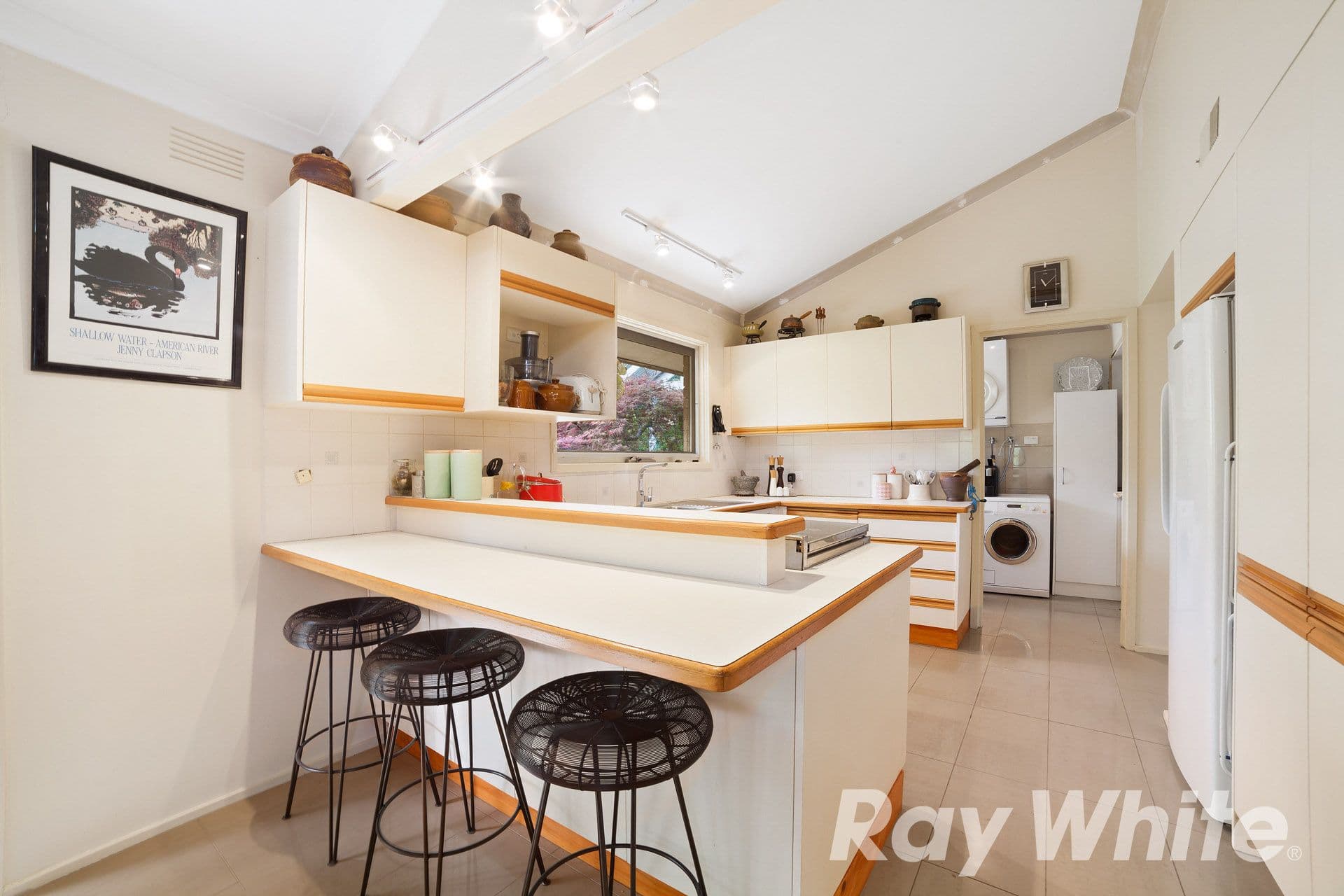14 Daffodil Road, Boronia VIC 3155, Boronia - Thumbnail 2