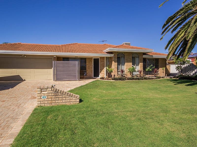 49 The Avenue, WARNBRO WA 6169, Warnbro - Image 1