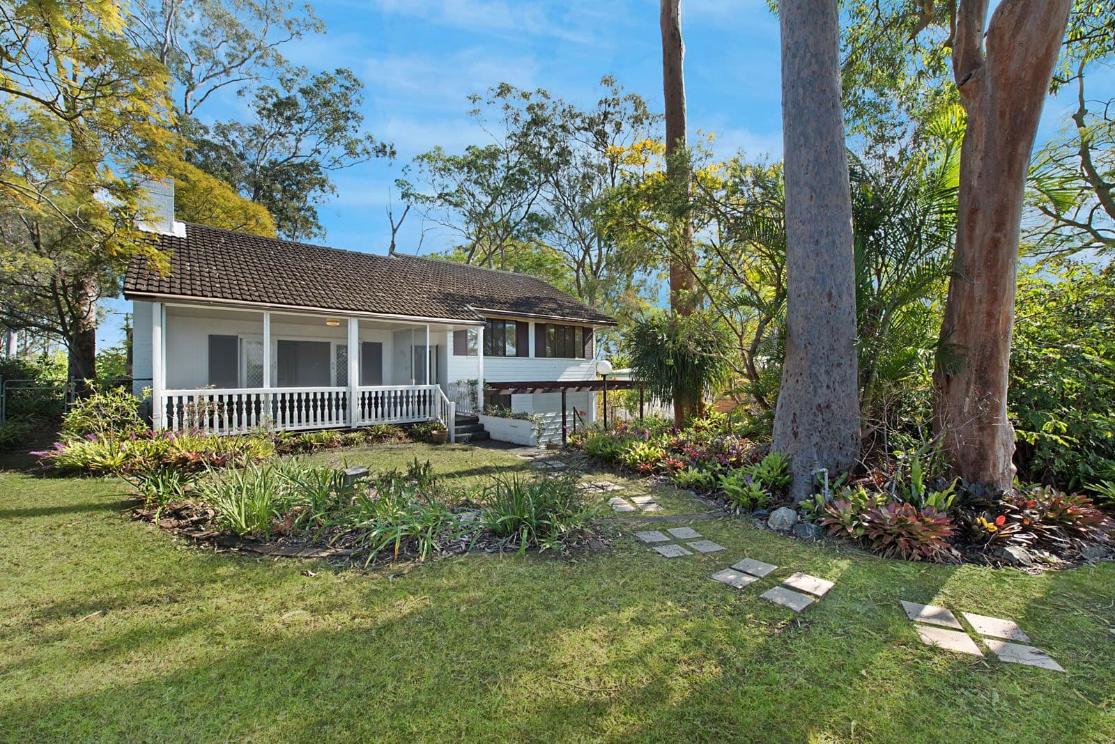 1 Gem Road, Kenmore QLD 4069, Kenmore - Image 1