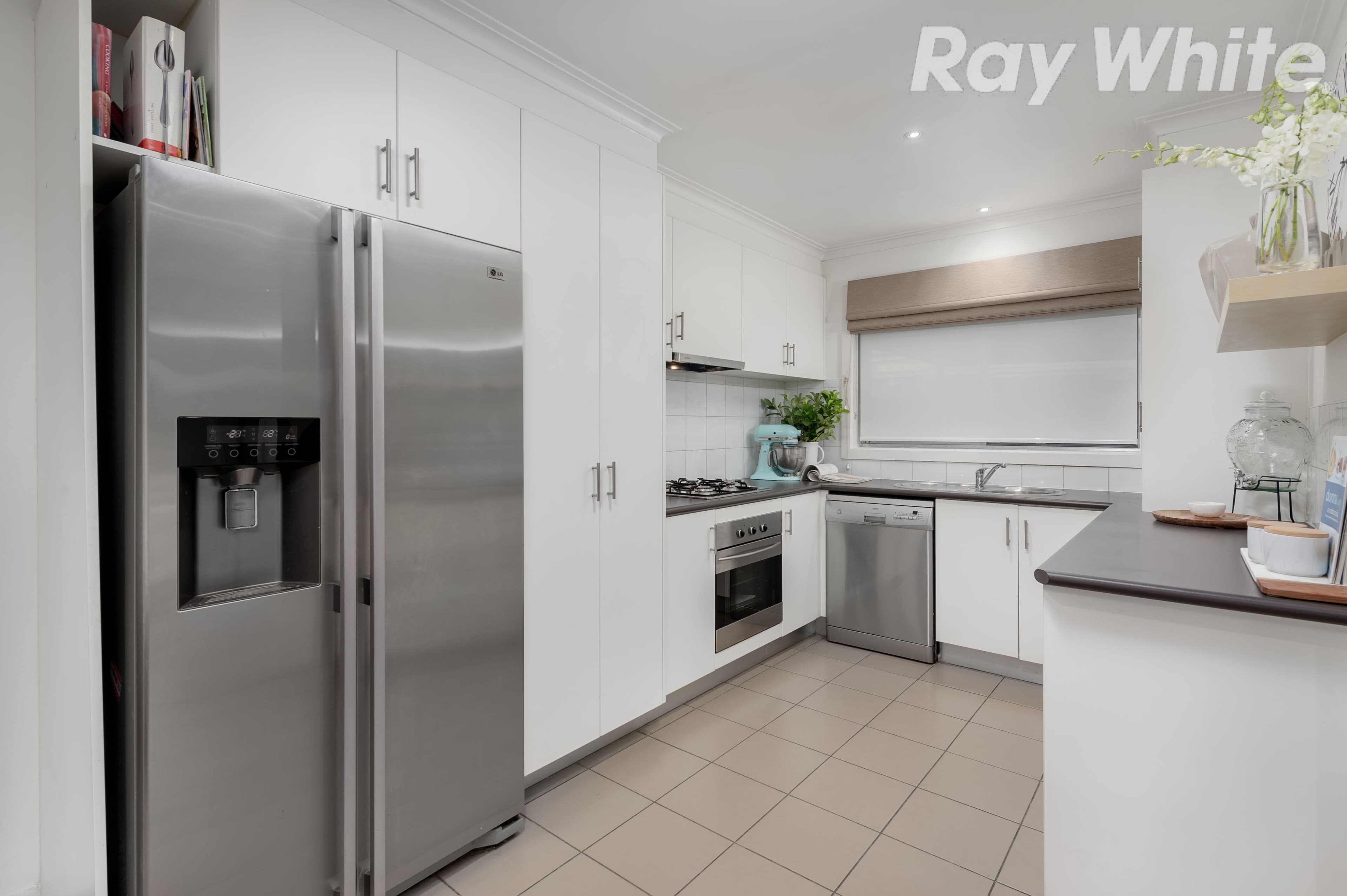 9 Fleetwood Court, Gladstone Park VIC 3043, Gladstone Park - Thumbnail 4