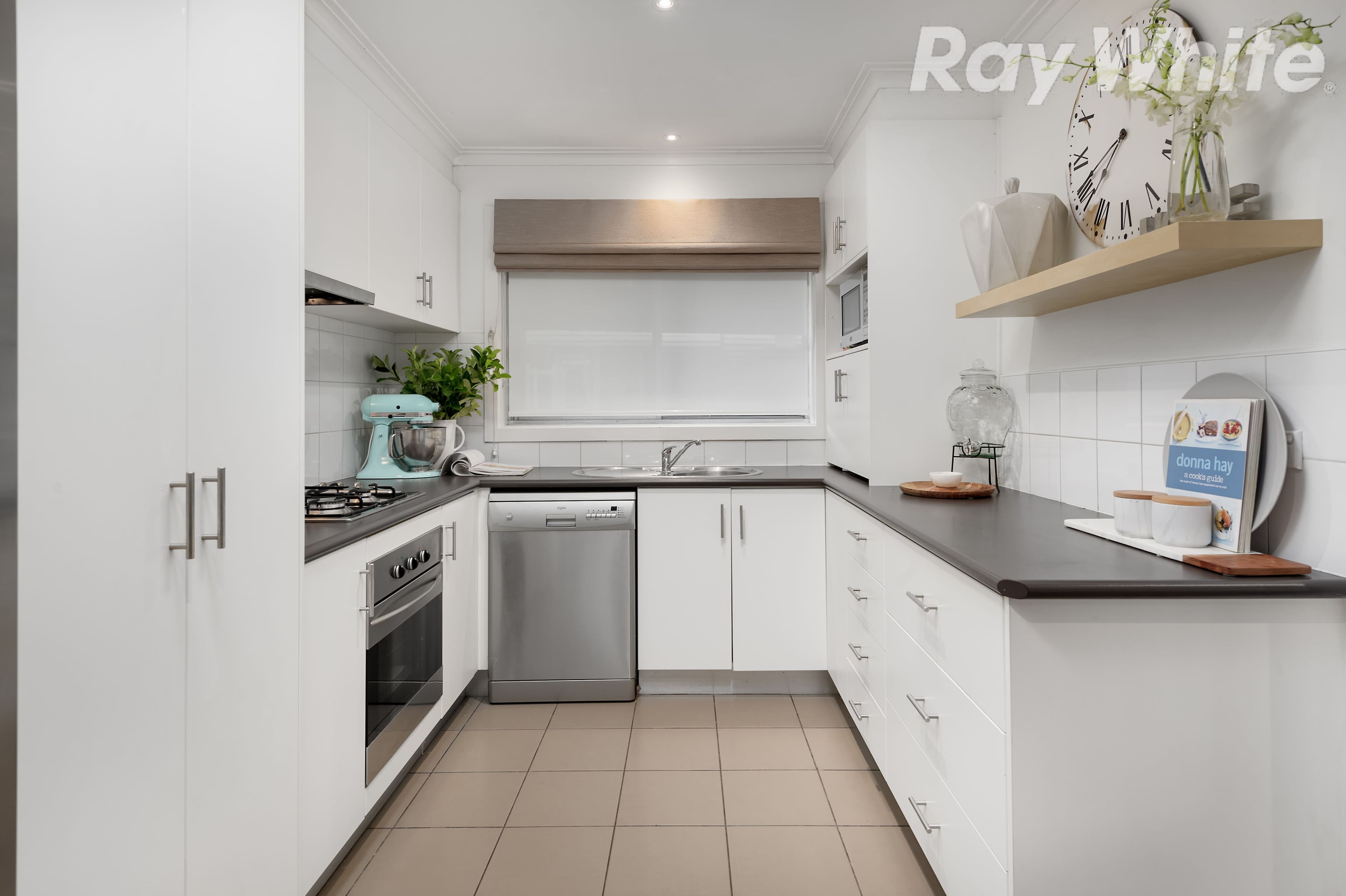 9 Fleetwood Court, Gladstone Park VIC 3043, Gladstone Park - Thumbnail 6