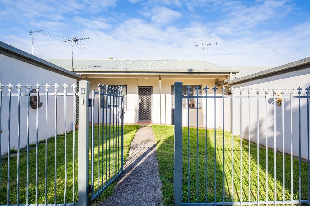 10 Doughty Street, Mount Gambier SA 5290, Mount Gambier - Image 1