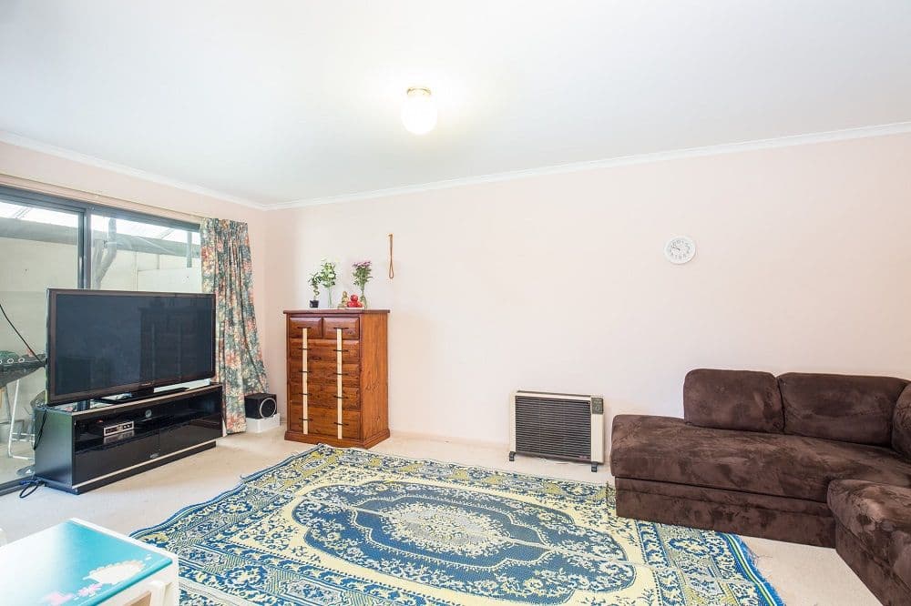 10 Doughty Street, Mount Gambier SA 5290, Mount Gambier - Thumbnail 2