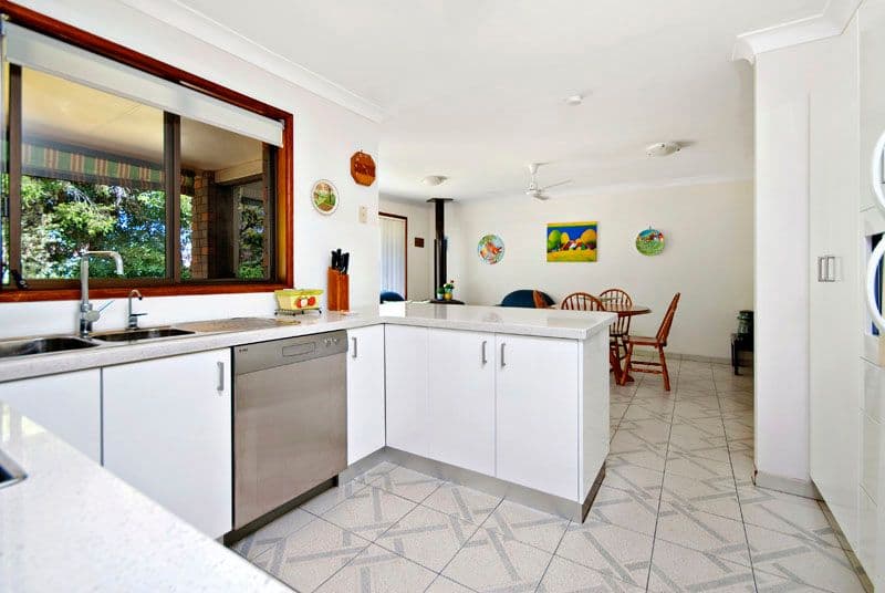 8 Boyd Place, BARDEN RIDGE NSW 2234, Barden Ridge - Thumbnail 4