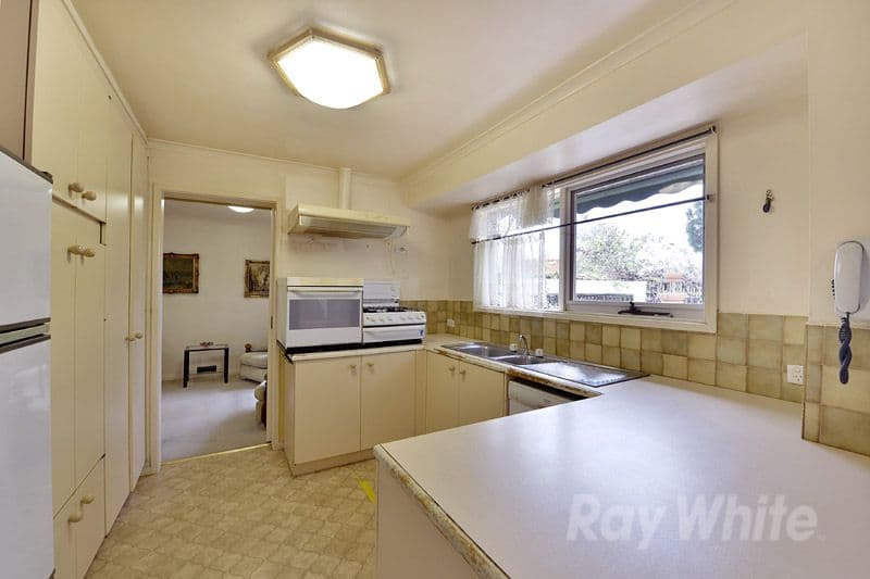 32 Albert Avenue, BORONIA VIC 3155, Boronia - Thumbnail 2