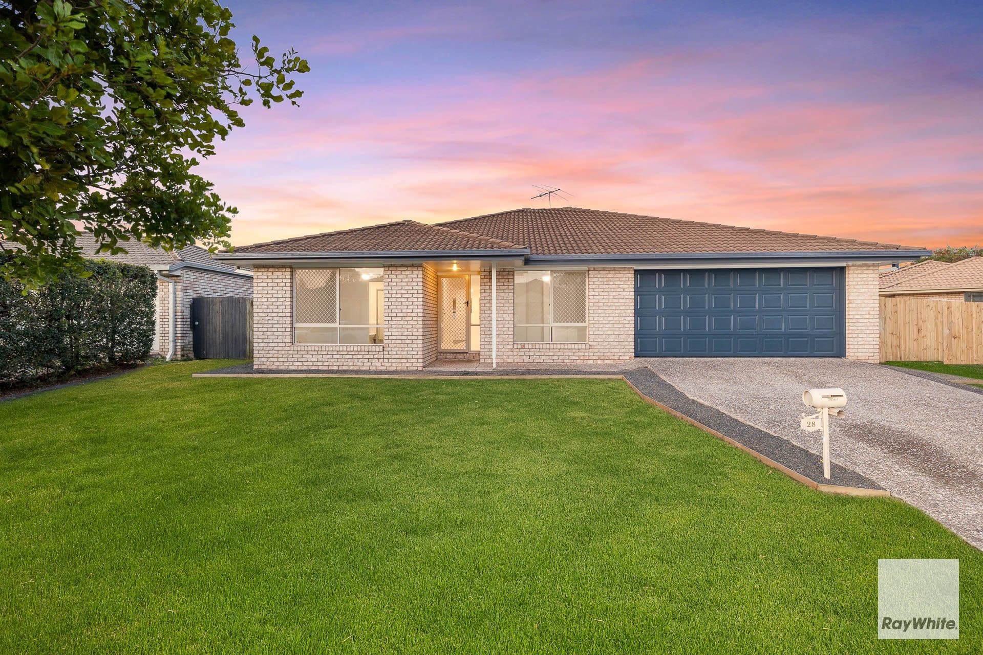 28 Lake Borumba Street, Logan Reserve QLD 4133, Logan Reserve - Thumbnail 2