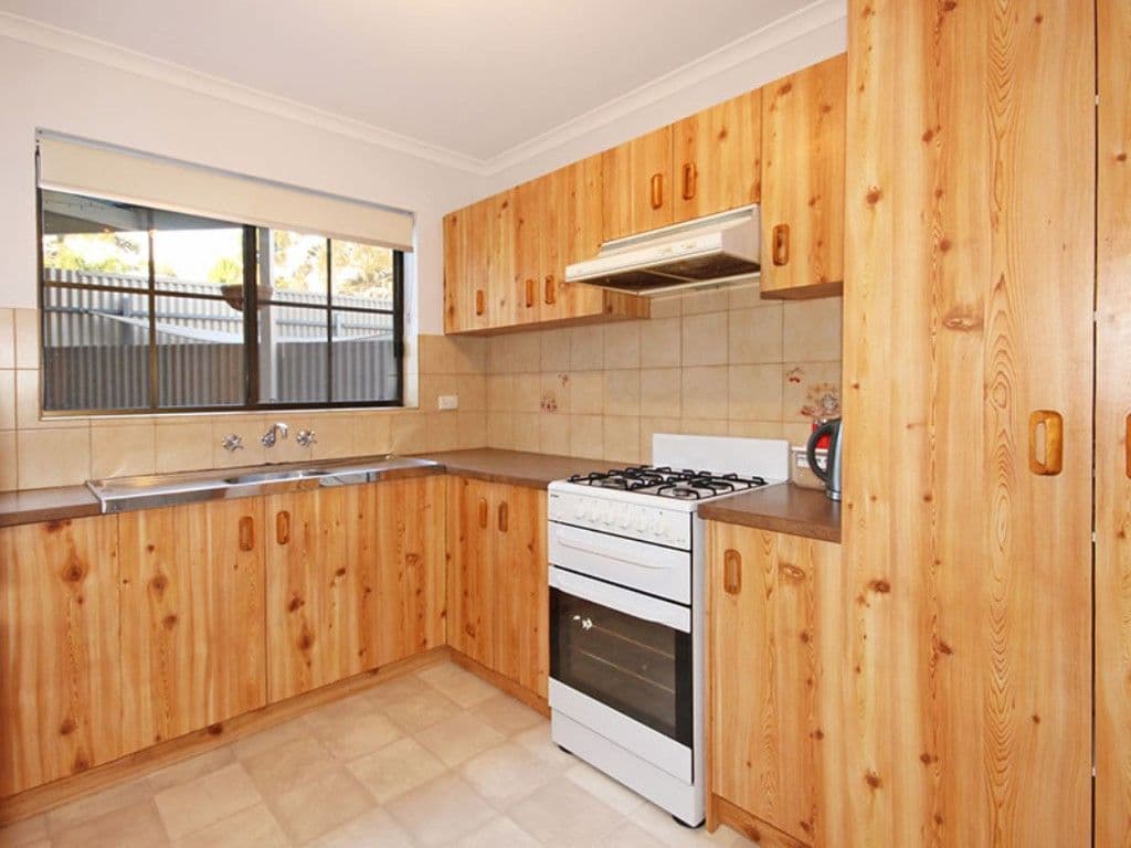 1 Barry Road, Oaklands Park SA 5046, Oaklands Park - Thumbnail 3