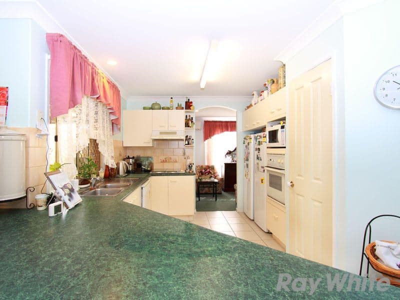 10 Gladdon Street, BALD HILLS QLD 4036, Bald Hills - Thumbnail 2