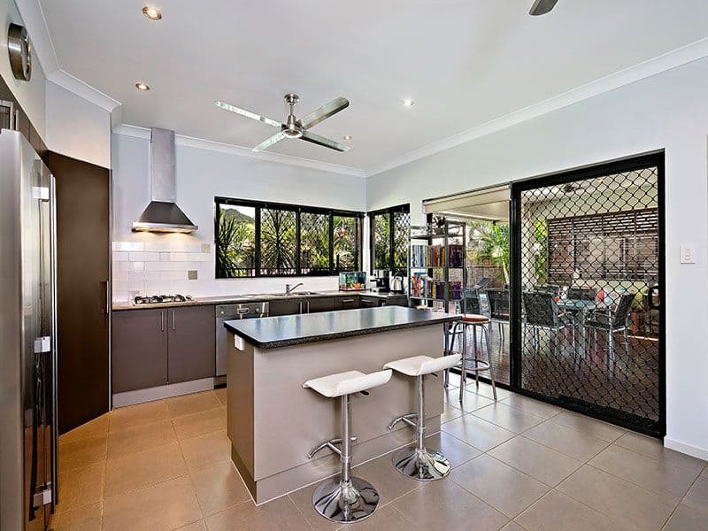 9 Botany Avenue, Redlynch QLD 4870, Redlynch - Thumbnail 3