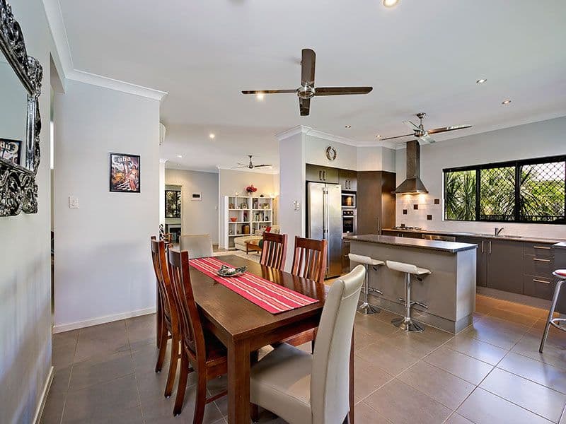 9 Botany Avenue, Redlynch QLD 4870, Redlynch - Thumbnail 4