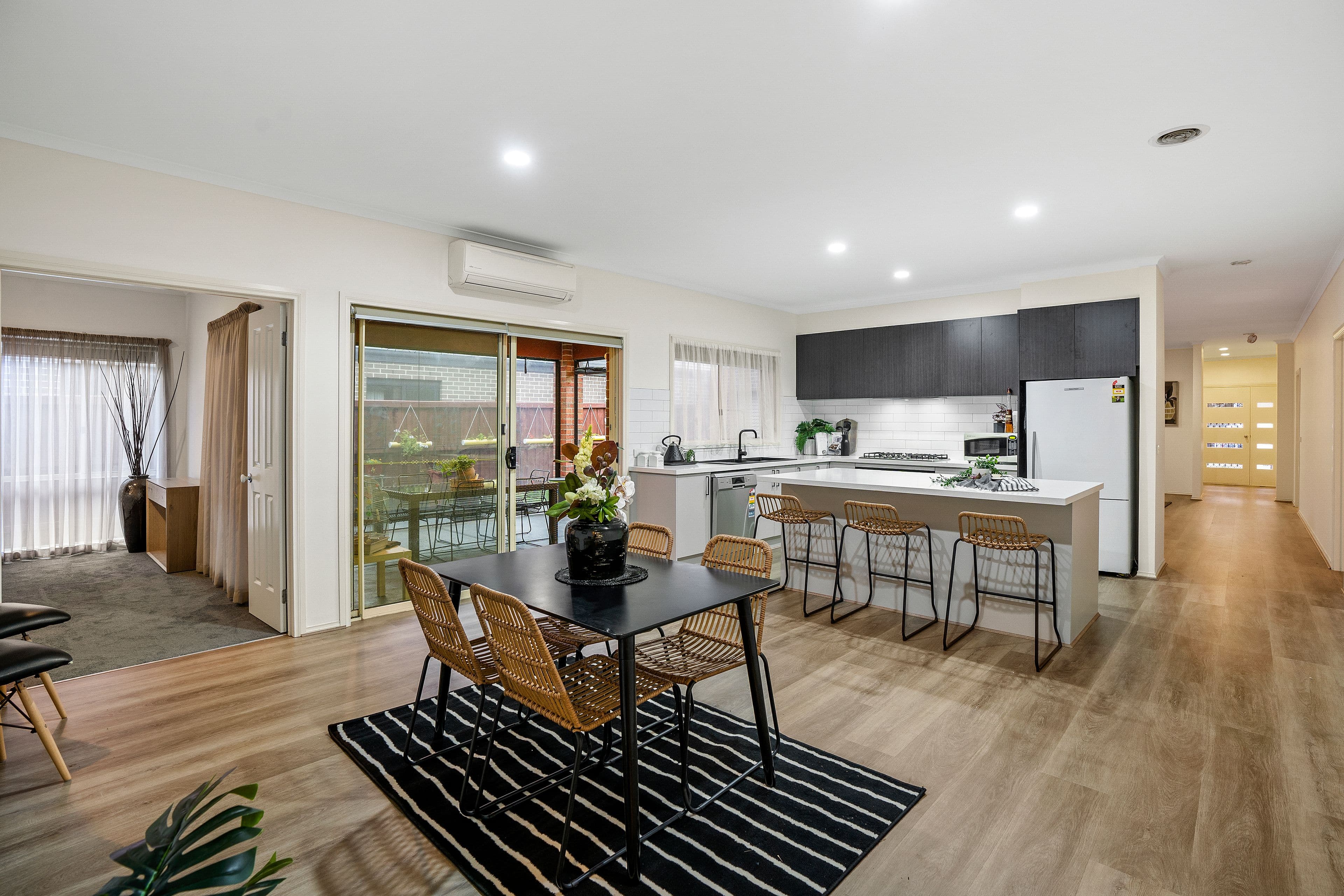14 Rose Bush Court, Lyndhurst VIC 3975, Lyndhurst - Image 1