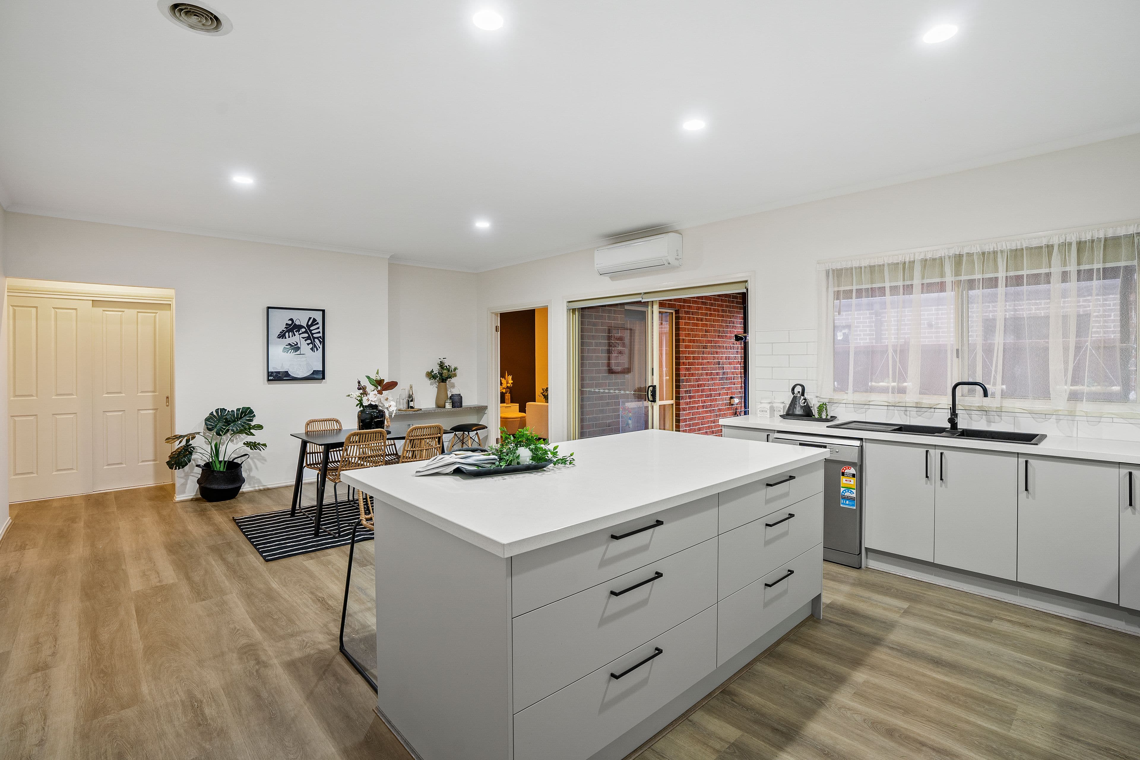 14 Rose Bush Court, Lyndhurst VIC 3975, Lyndhurst - Thumbnail 8