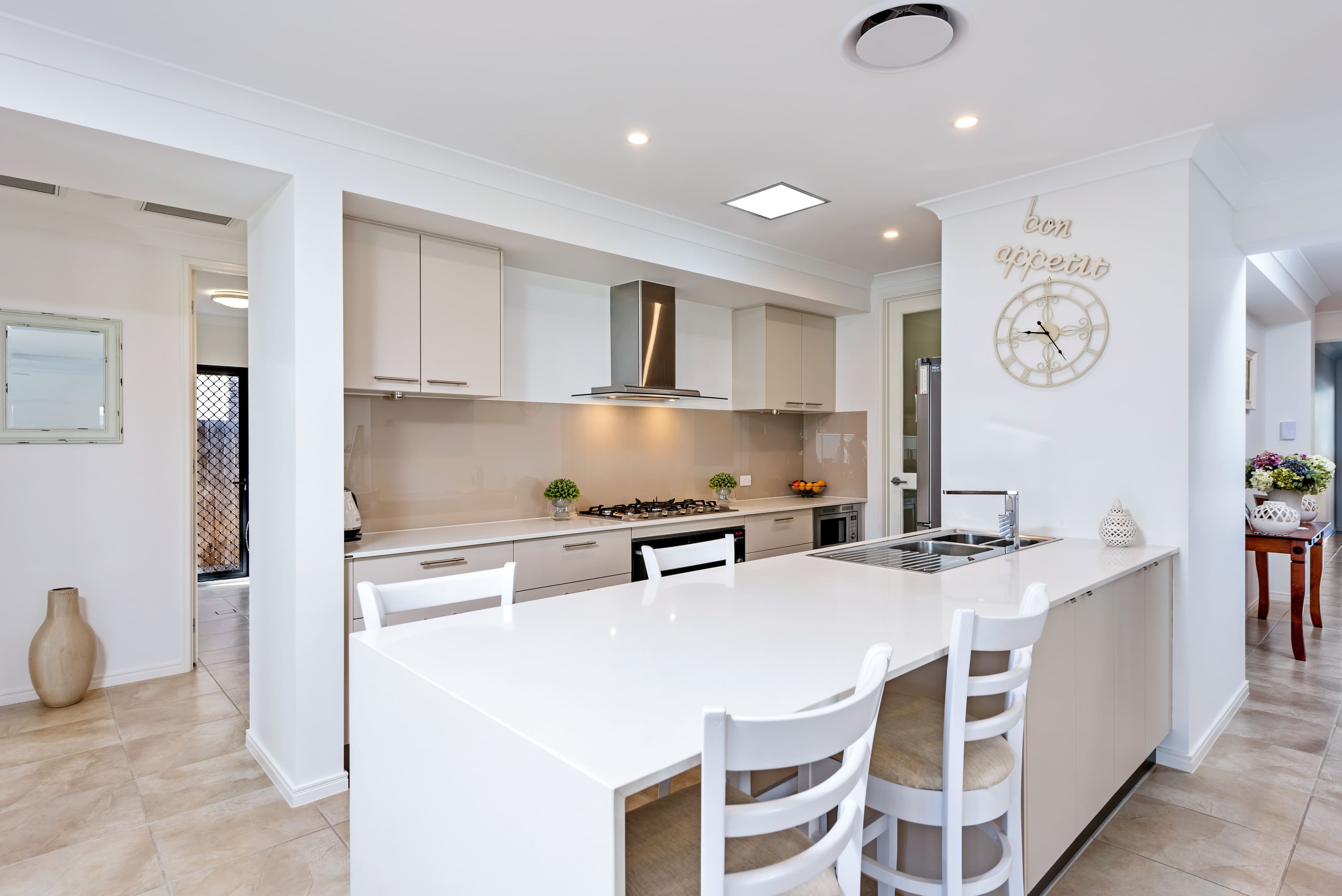5 Kuthar Street, Pelican Waters QLD 4551, Pelican Waters - Thumbnail 4