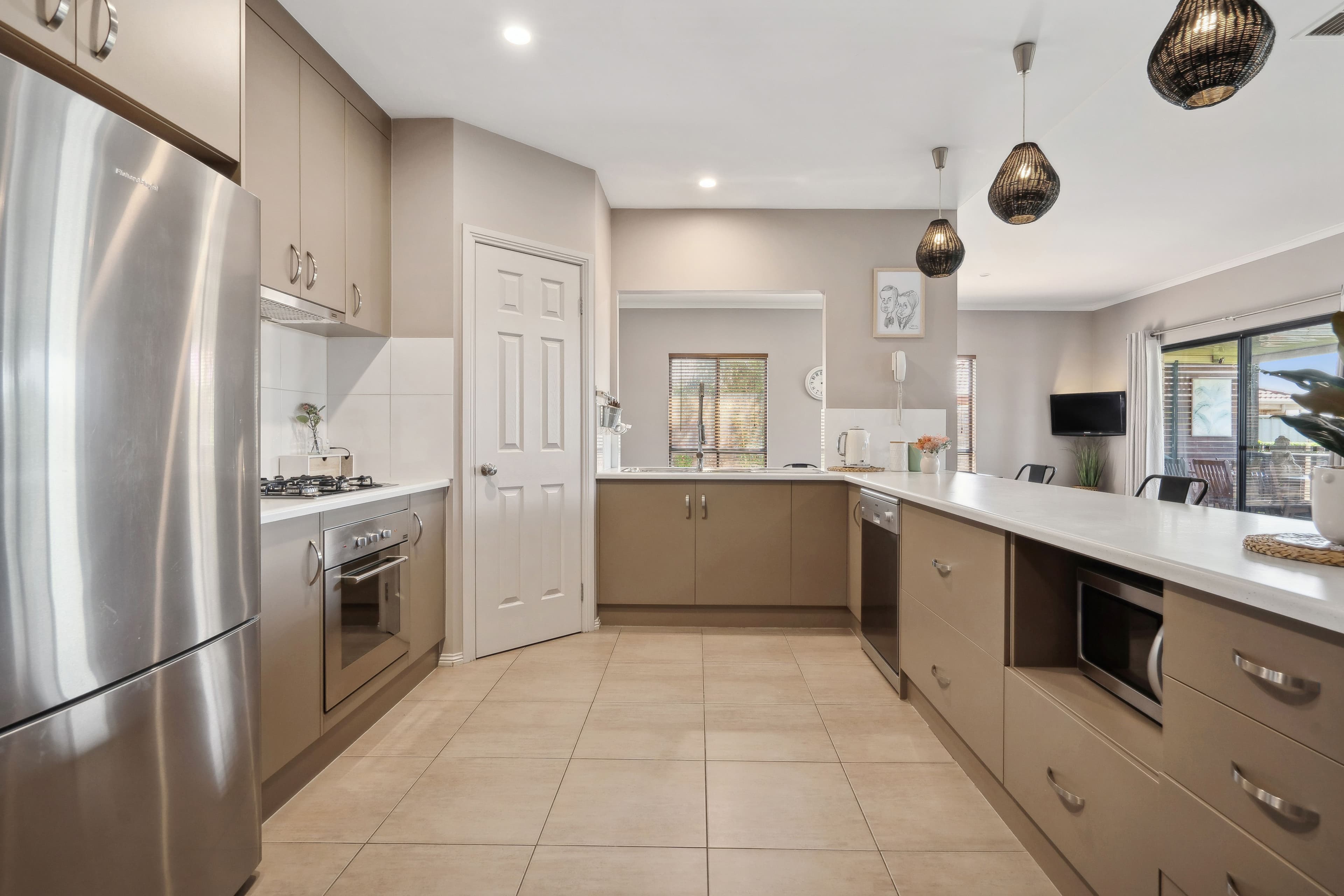 20 Airdrie Avenue, Parafield Gardens SA 5107, Parafield Gardens - Thumbnail 6