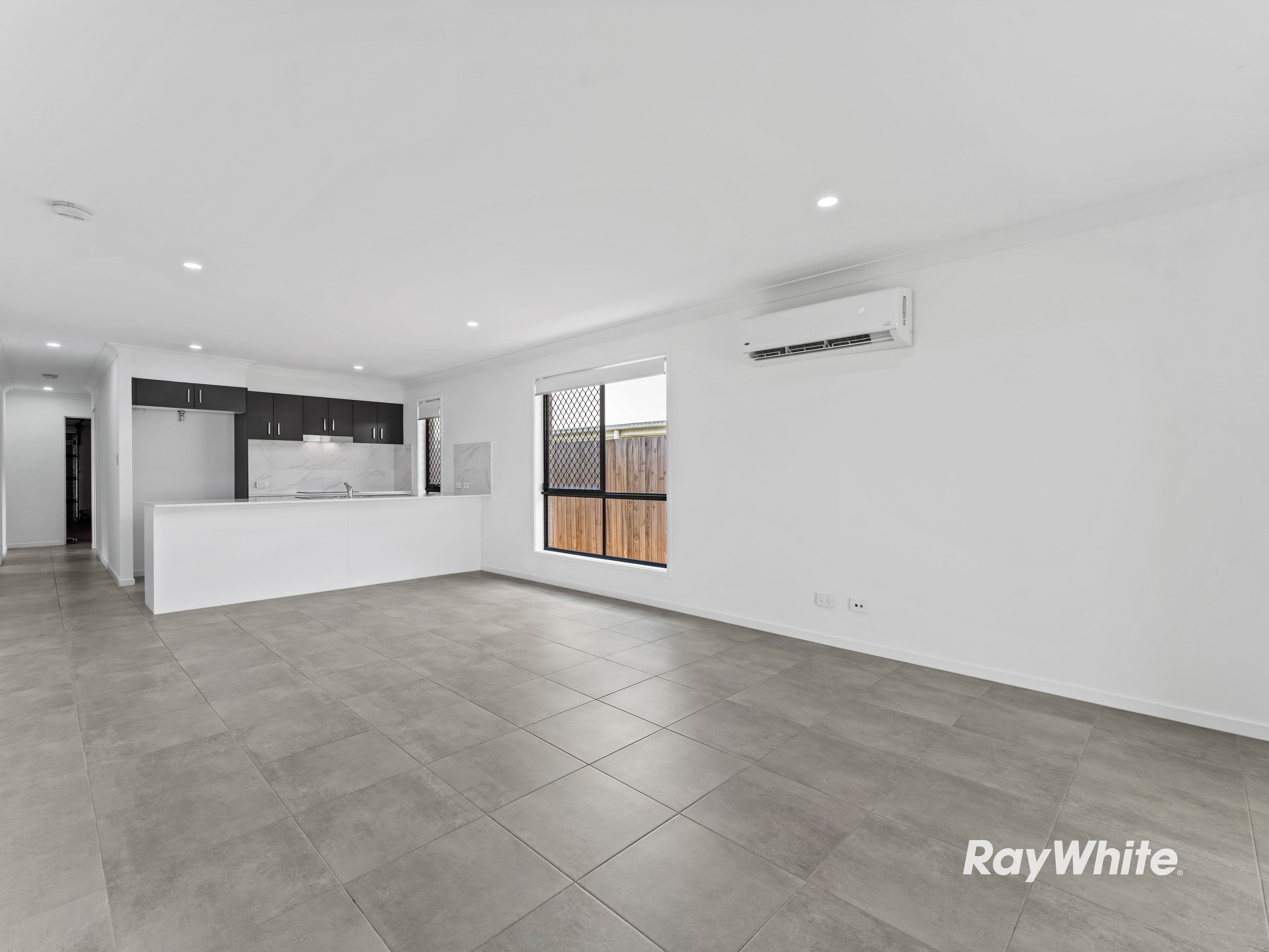 43 Isla Street, Park Ridge QLD 4125, Park Ridge - Thumbnail 5