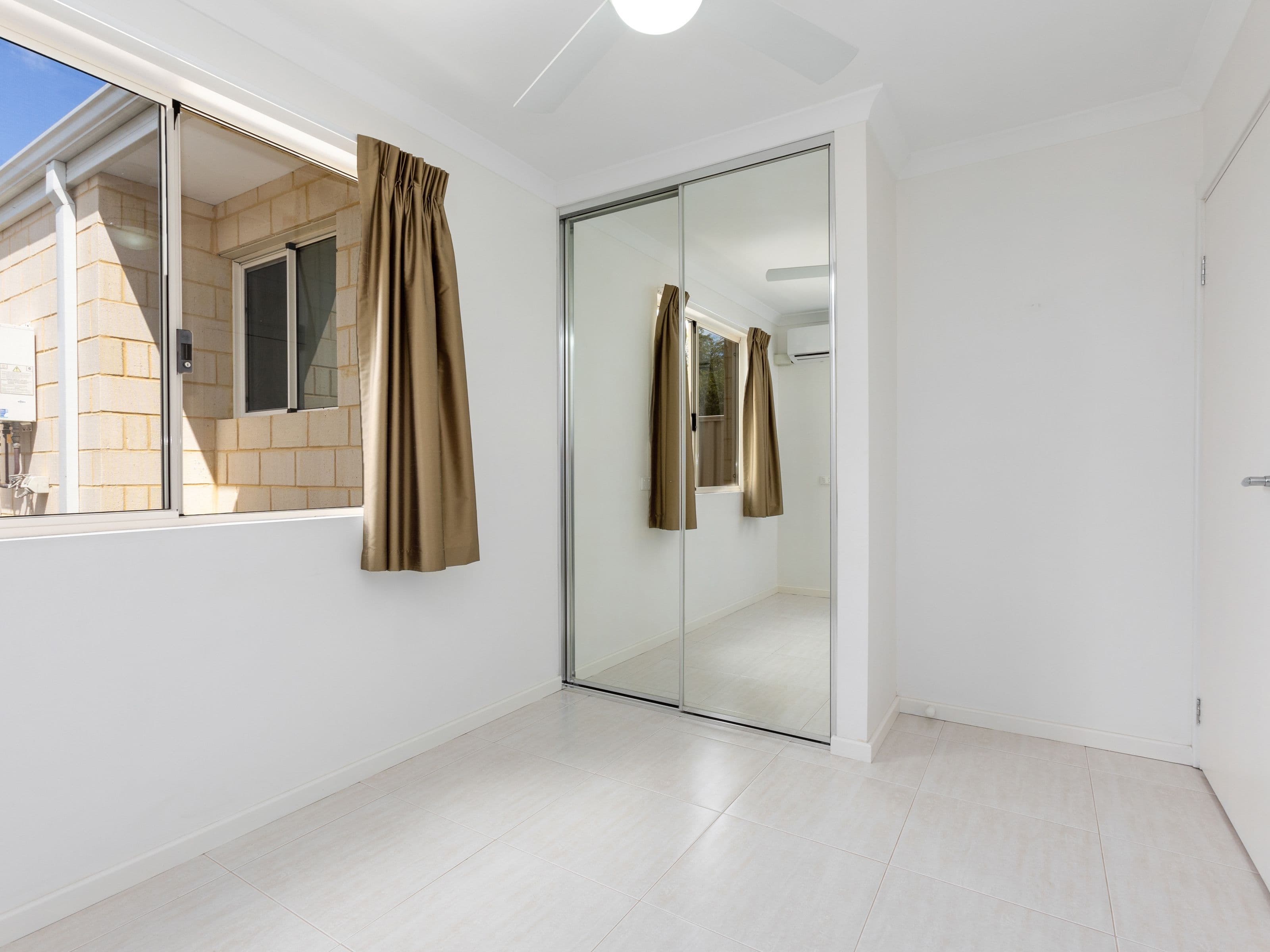 2B Bagoda Street, Queens Park WA 6107, Queens Park - Thumbnail 7