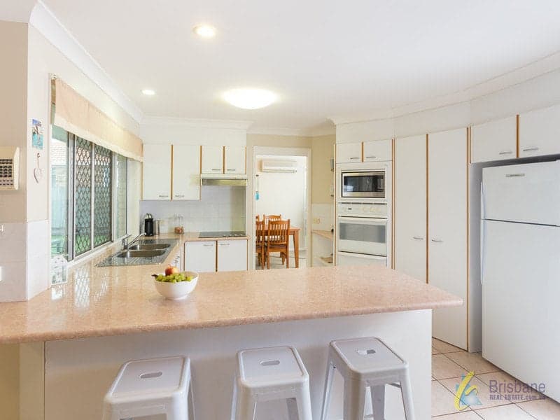 12 Apanie Street, Middle Park - Thumbnail 5