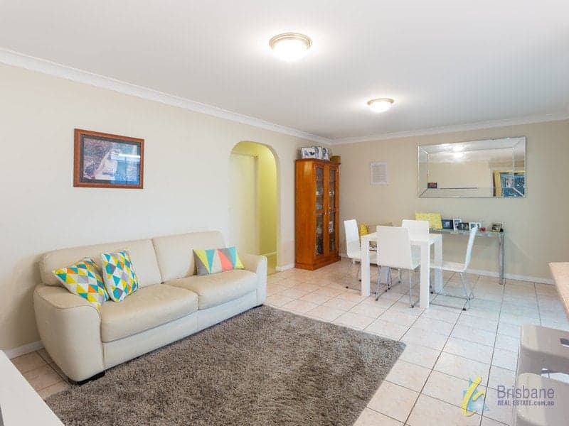 12 Apanie Street, Middle Park - Thumbnail 6