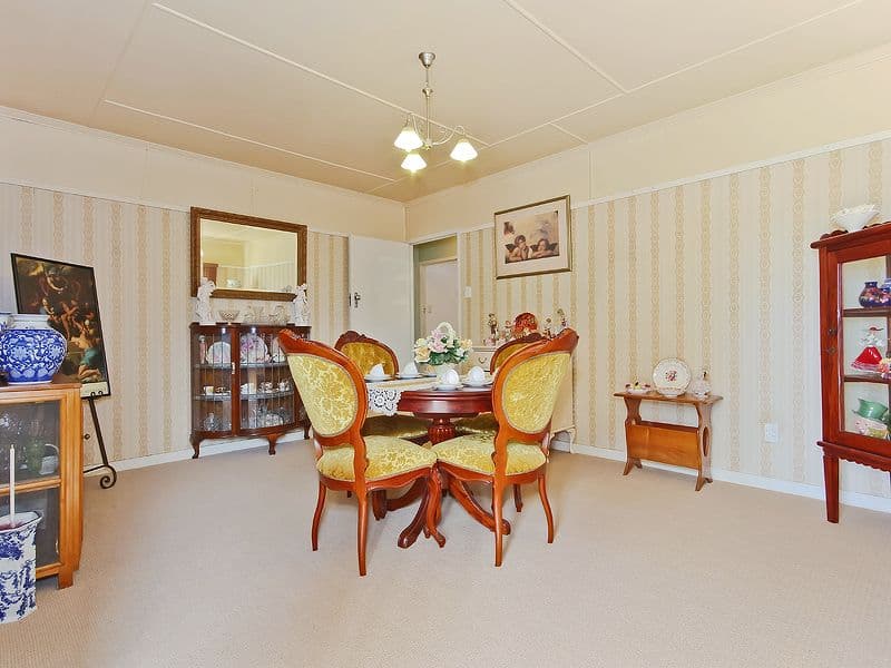 10 Miller Street, WAVELL HEIGHTS QLD 4012, Wavell Heights - Thumbnail 3