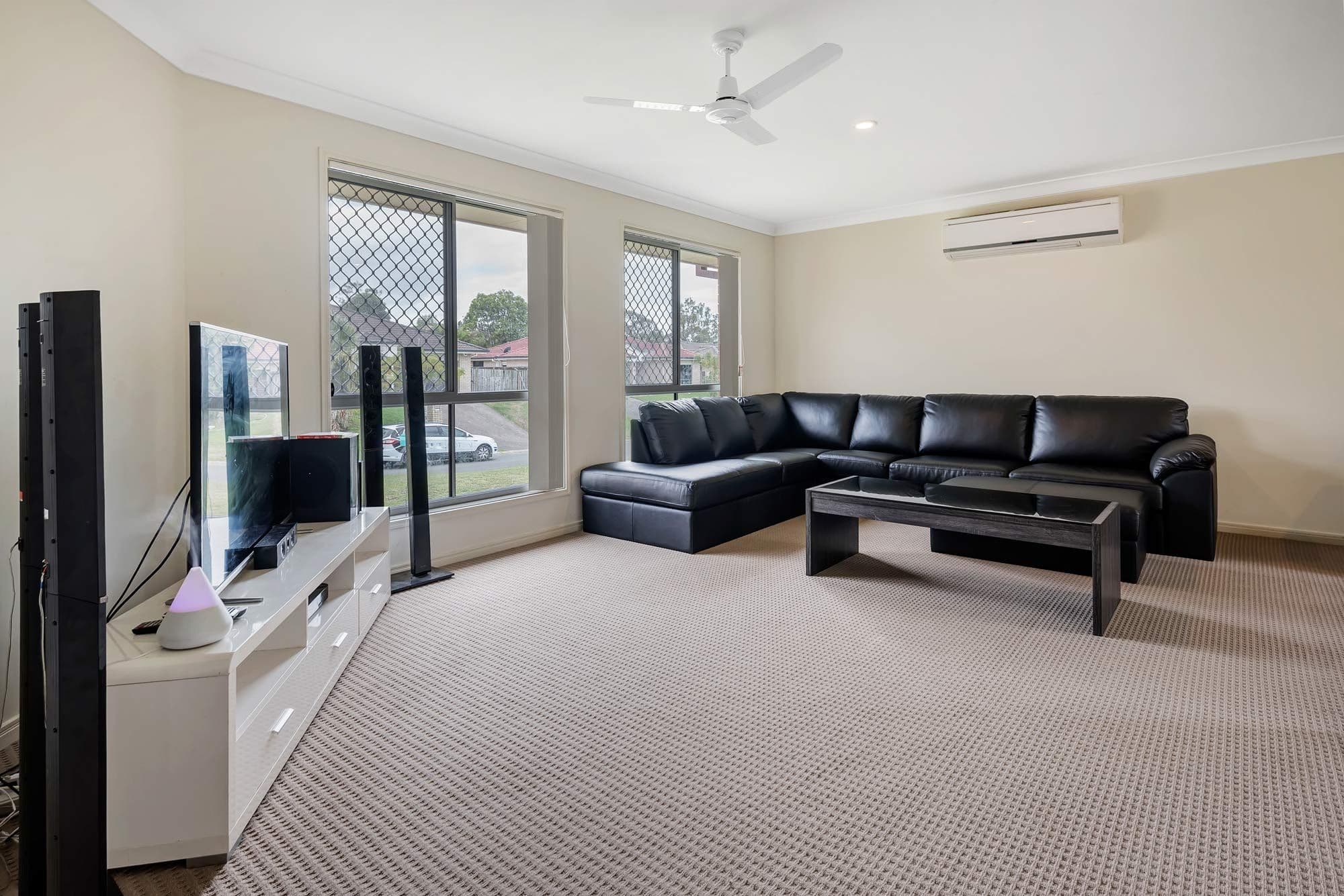 7 Monarch Avenue, Upper Coomera QLD 4209, Upper Coomera - Thumbnail 3
