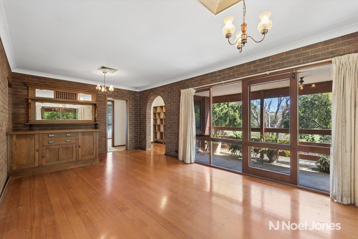 13 Paynes Road, Chirnside Park - Thumbnail 6