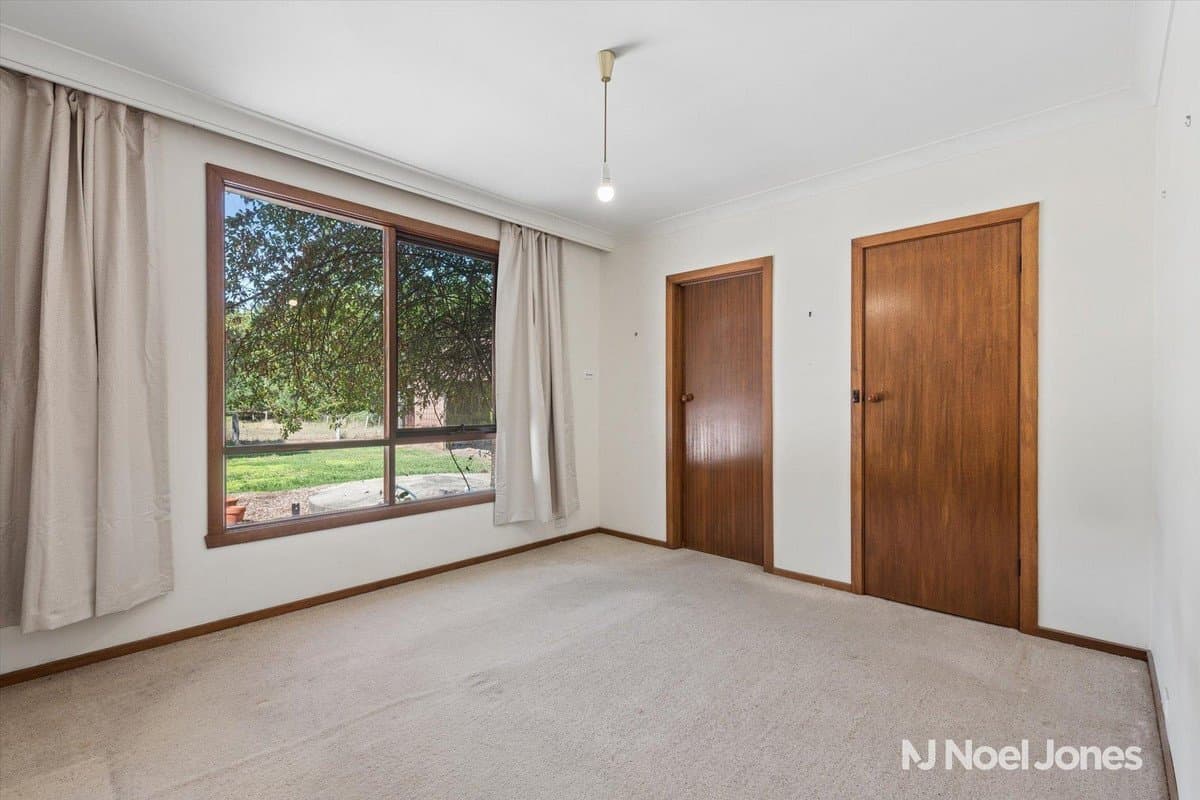 13 Paynes Road, Chirnside Park - Thumbnail 8