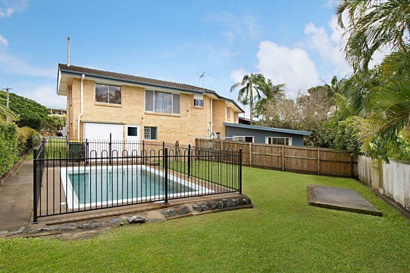 8 Gamble Street, WAVELL HEIGHTS QLD 4012, Wavell Heights - Thumbnail 2