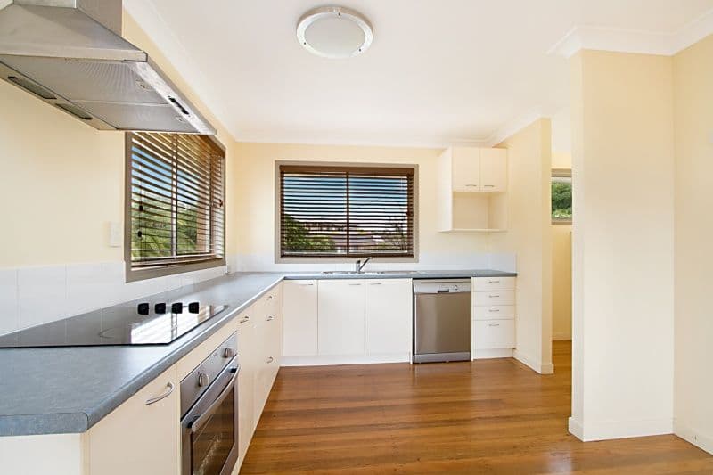 8 Gamble Street, WAVELL HEIGHTS QLD 4012, Wavell Heights - Thumbnail 3