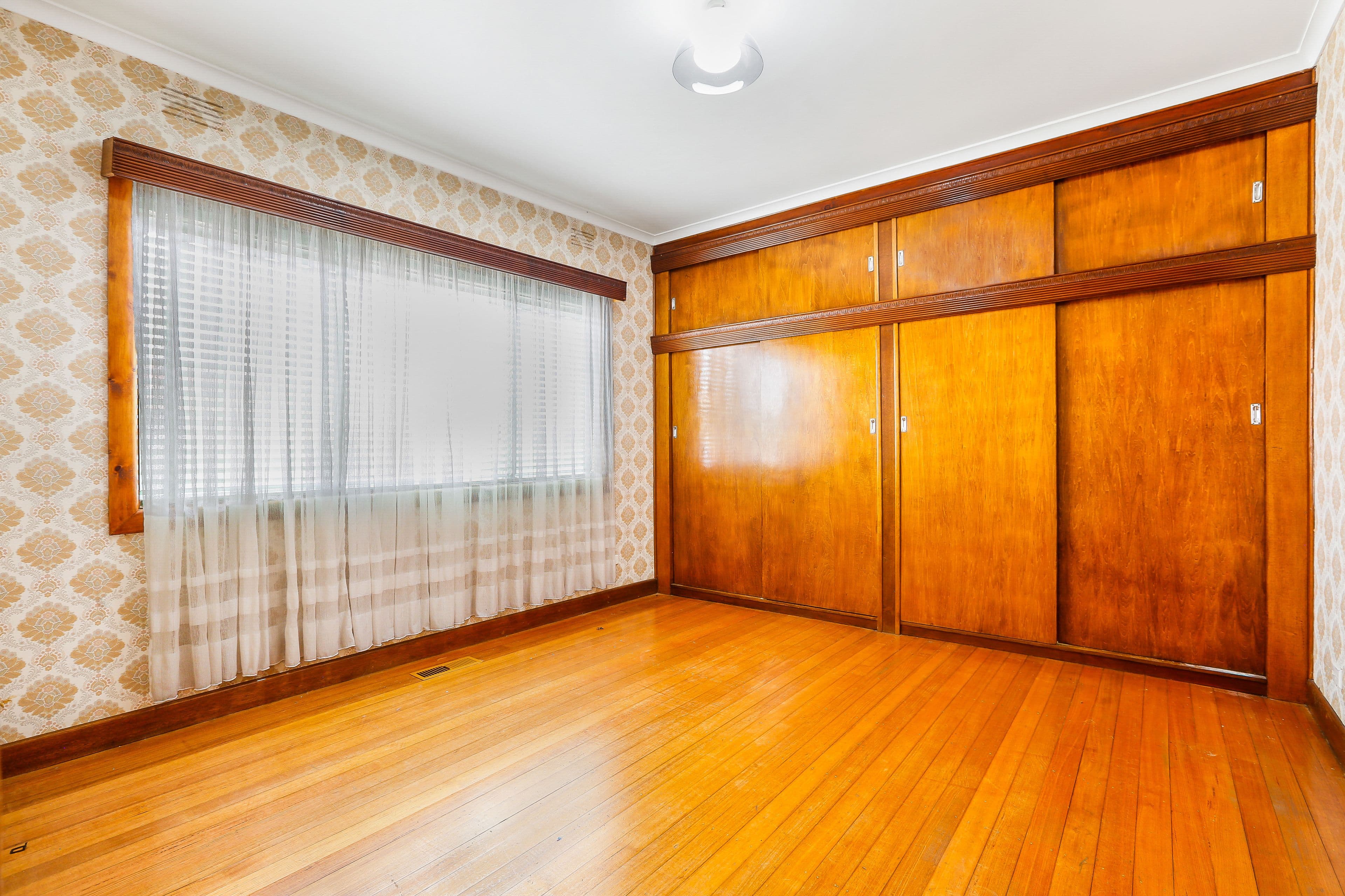 15 Merbein Street, Pascoe Vale VIC 3044, Pascoe Vale - Thumbnail 5