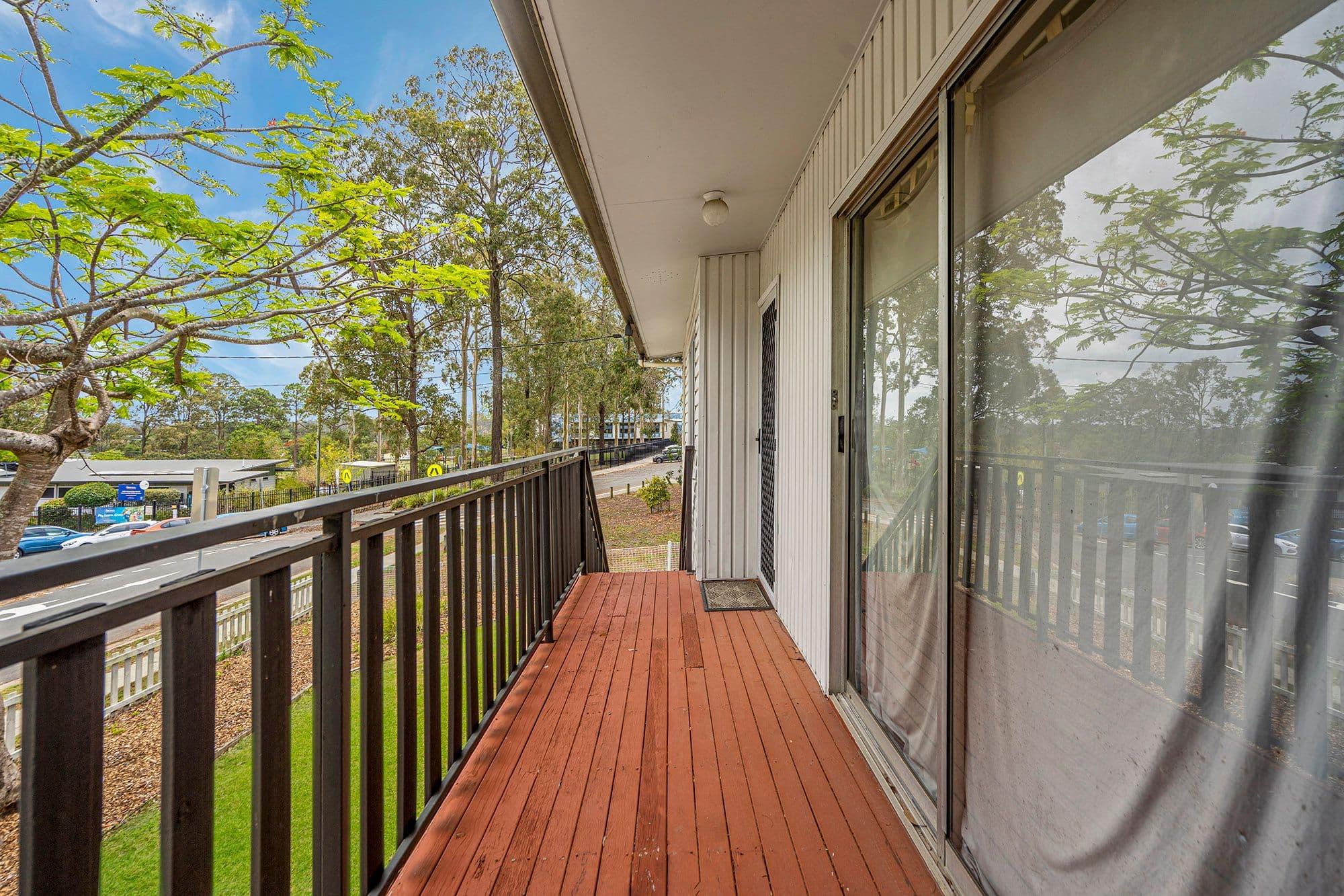 11 Mawson Street, Woodridge QLD 4114, Woodridge - Thumbnail 2