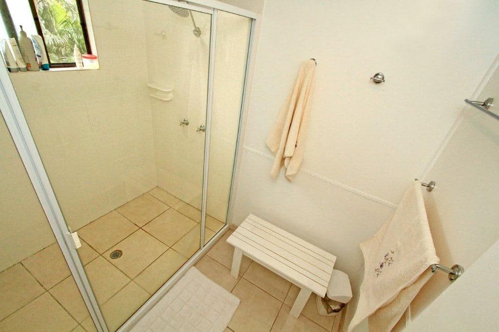 19 Standish Street, NORMAN GARDENS QLD 4701, Norman Gardens - Thumbnail 8