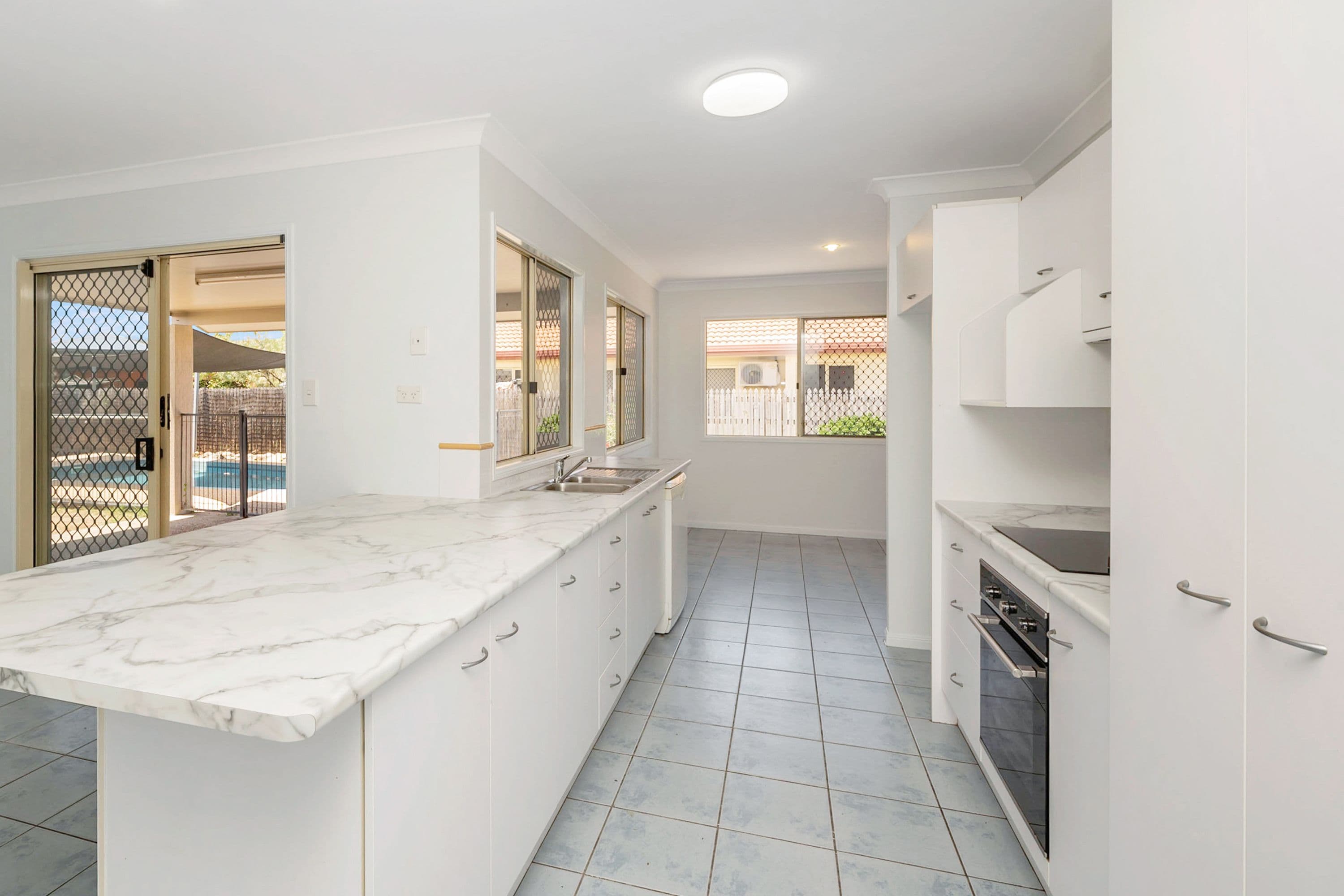 12 Daytona Drive, Kirwan QLD 4817, Kirwan - Thumbnail 6