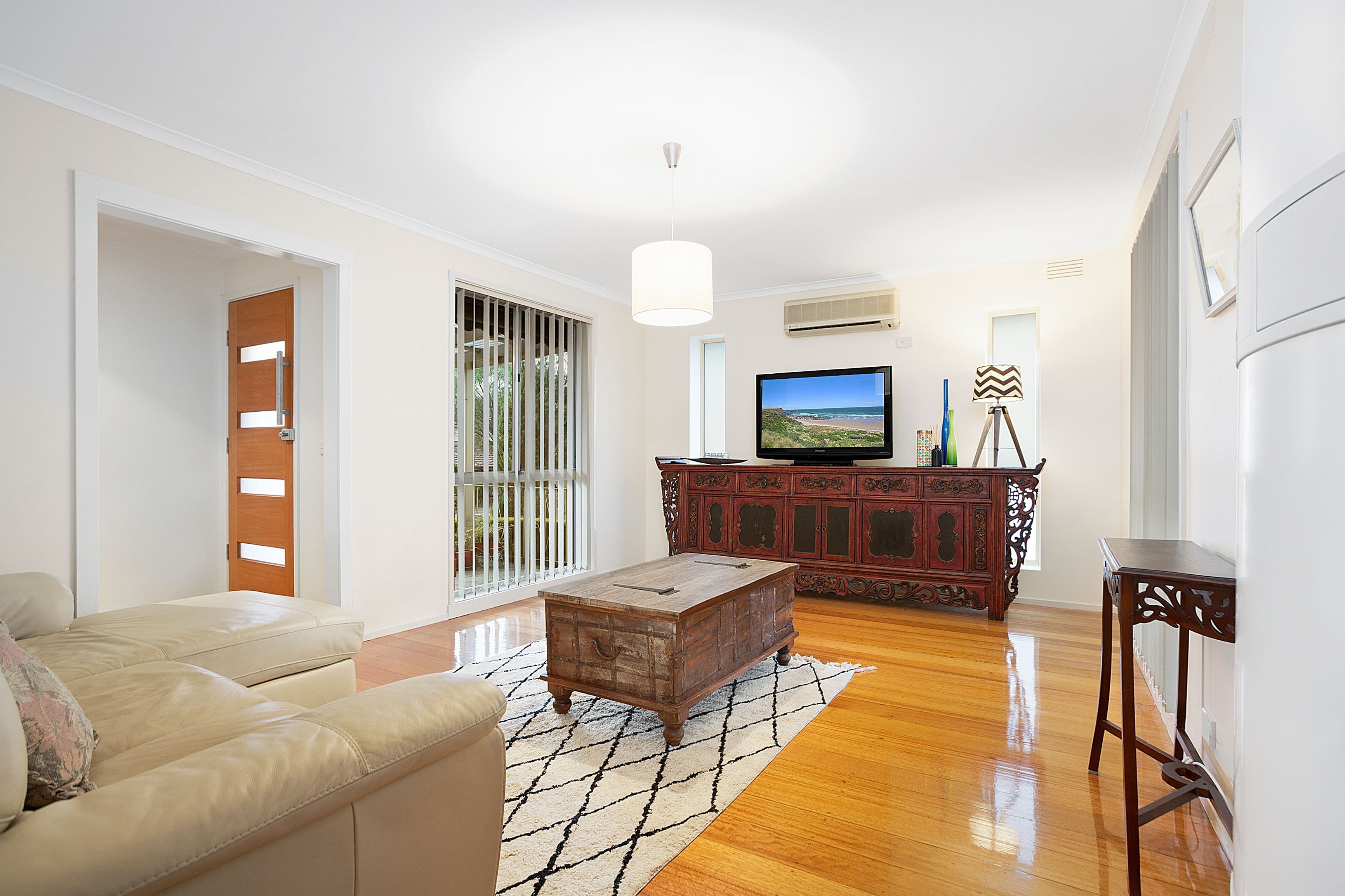 2 Ronald Avenue, South Morang VIC 3752, South Morang - Thumbnail 2