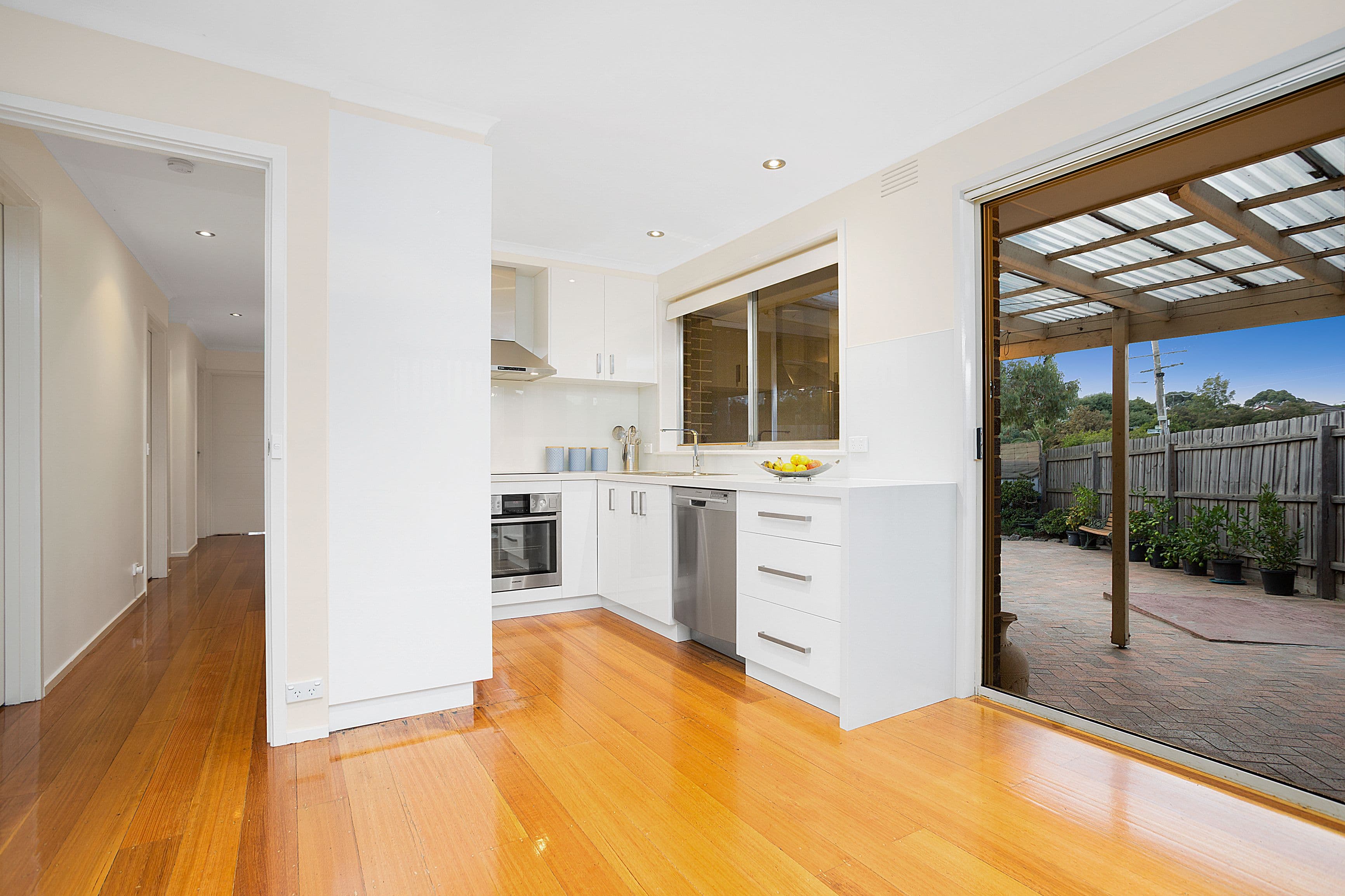 2 Ronald Avenue, South Morang VIC 3752, South Morang - Thumbnail 3