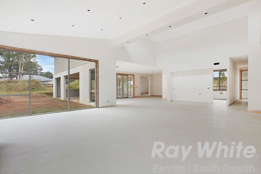 13 Twin Creeks Drive, Luddenham NSW 2745, Luddenham - Thumbnail 2