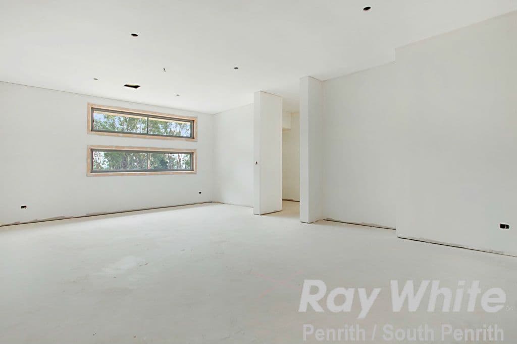 13 Twin Creeks Drive, Luddenham NSW 2745, Luddenham - Thumbnail 7