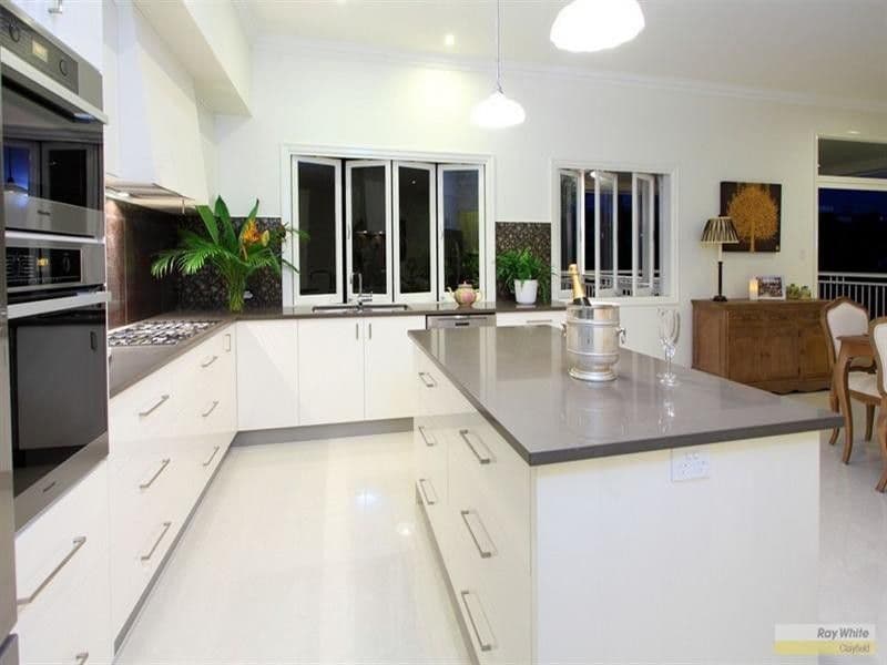 8 Royal Terrace, HAMILTON QLD 4007, Hamilton - Thumbnail 3